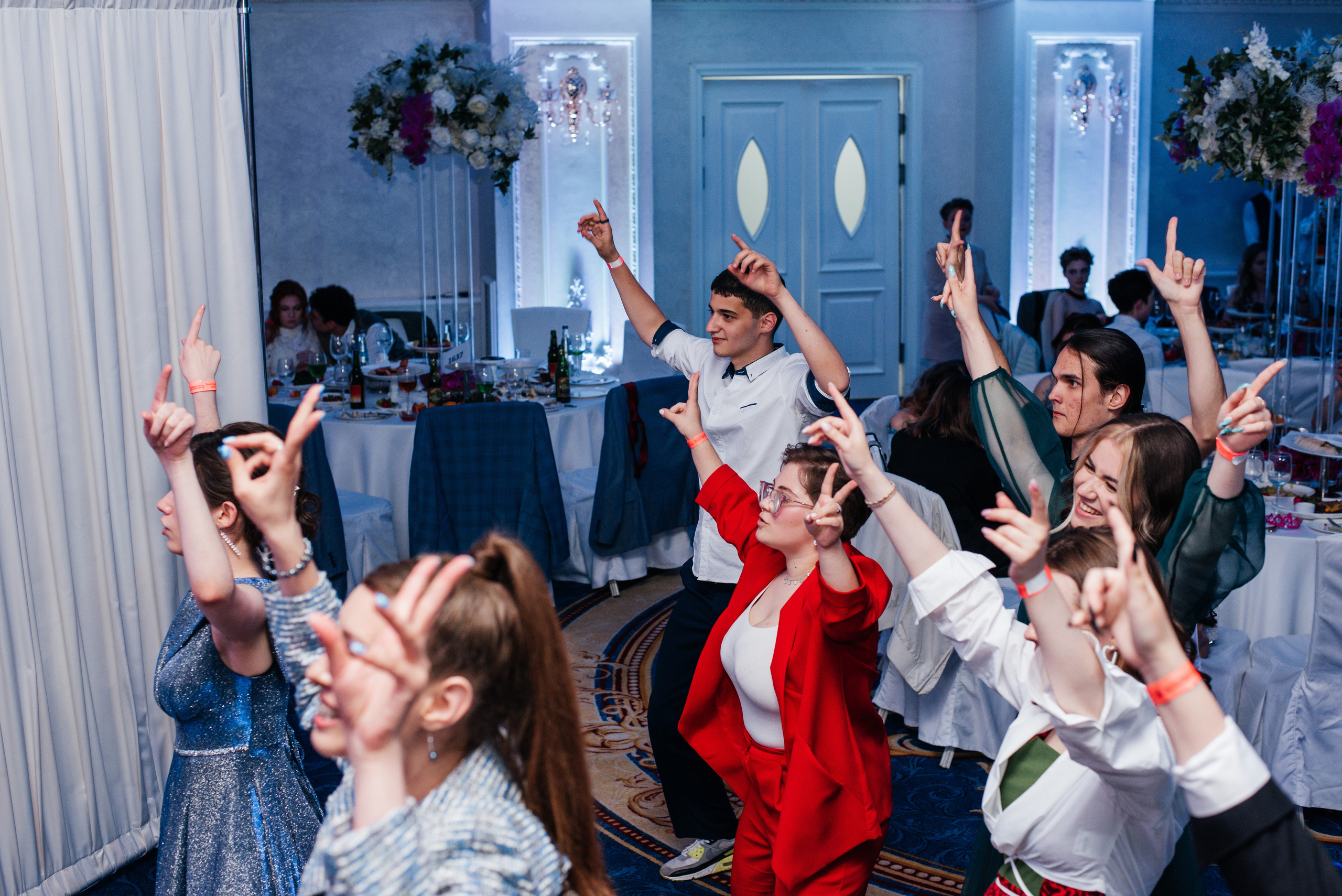 1637 банкет. Выпускные альбомы в Подольске Москве и МО