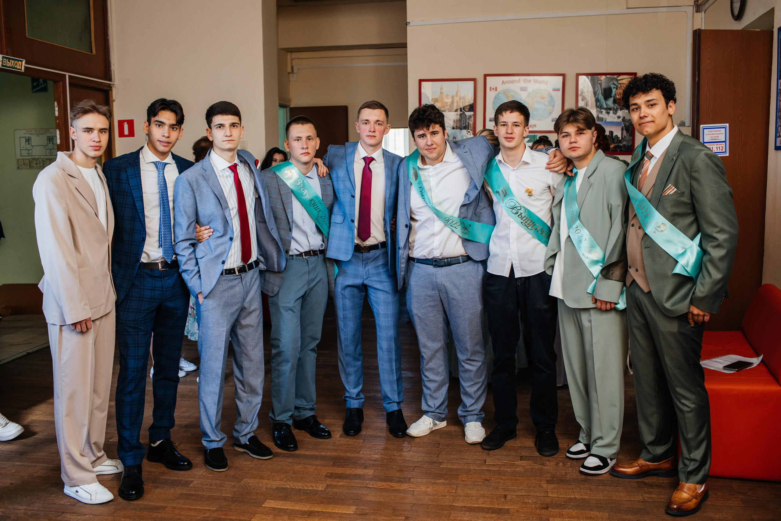 1637 пз. Выпускные альбомы в Подольске Москве и МО