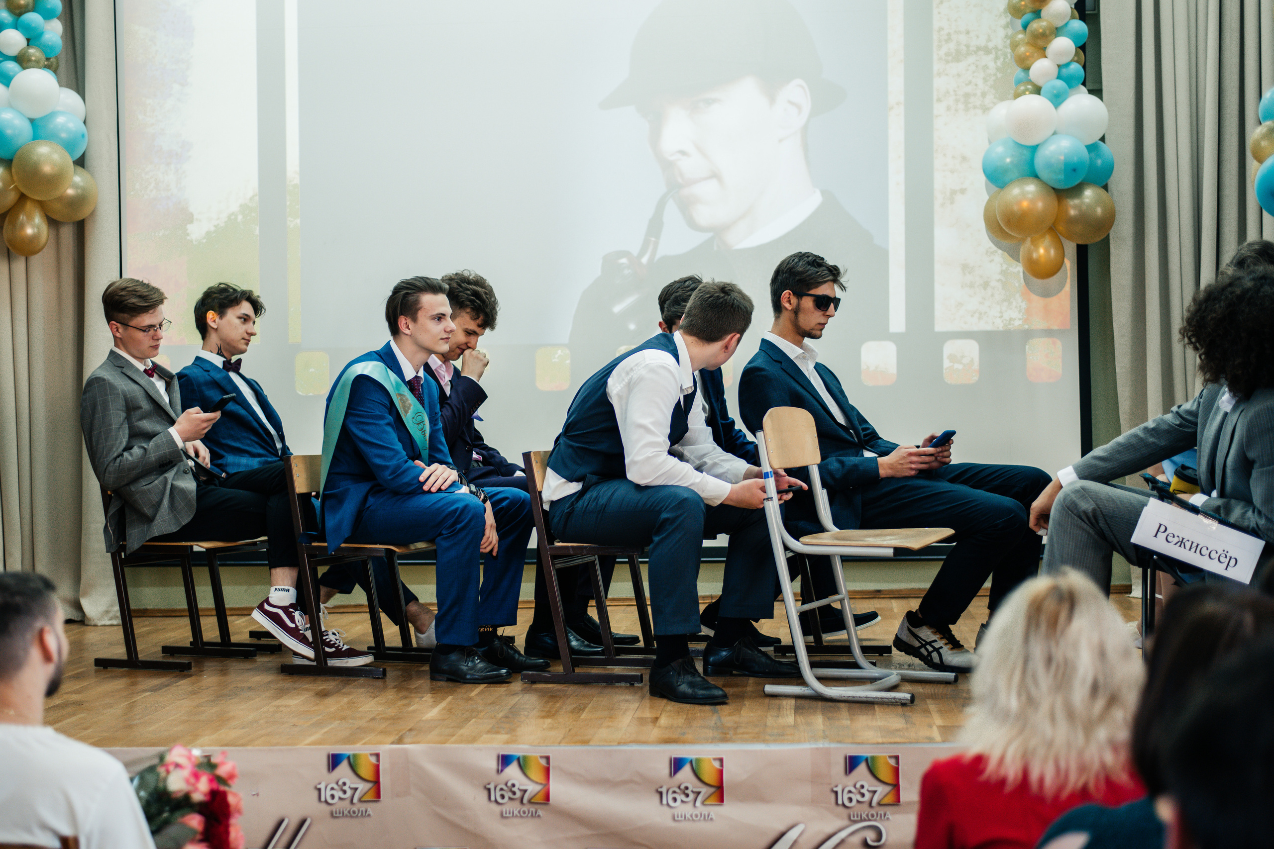 1637 пз. Выпускные альбомы в Подольске Москве и МО