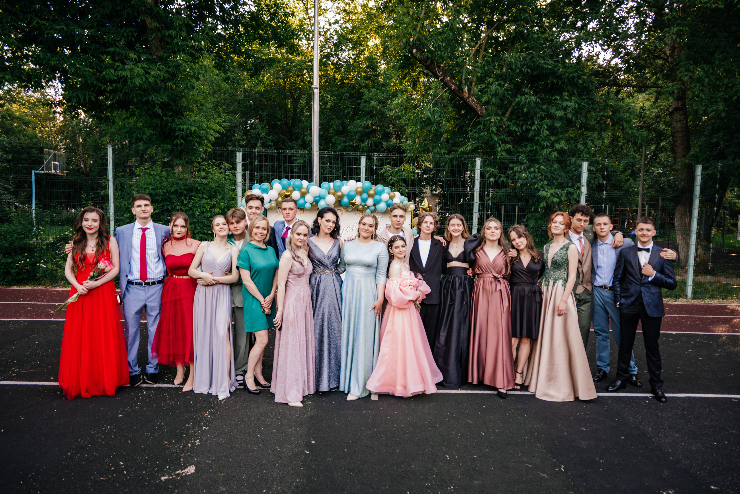 Фотосессия улица. Выпускные альбомы в Подольске Москве и МО