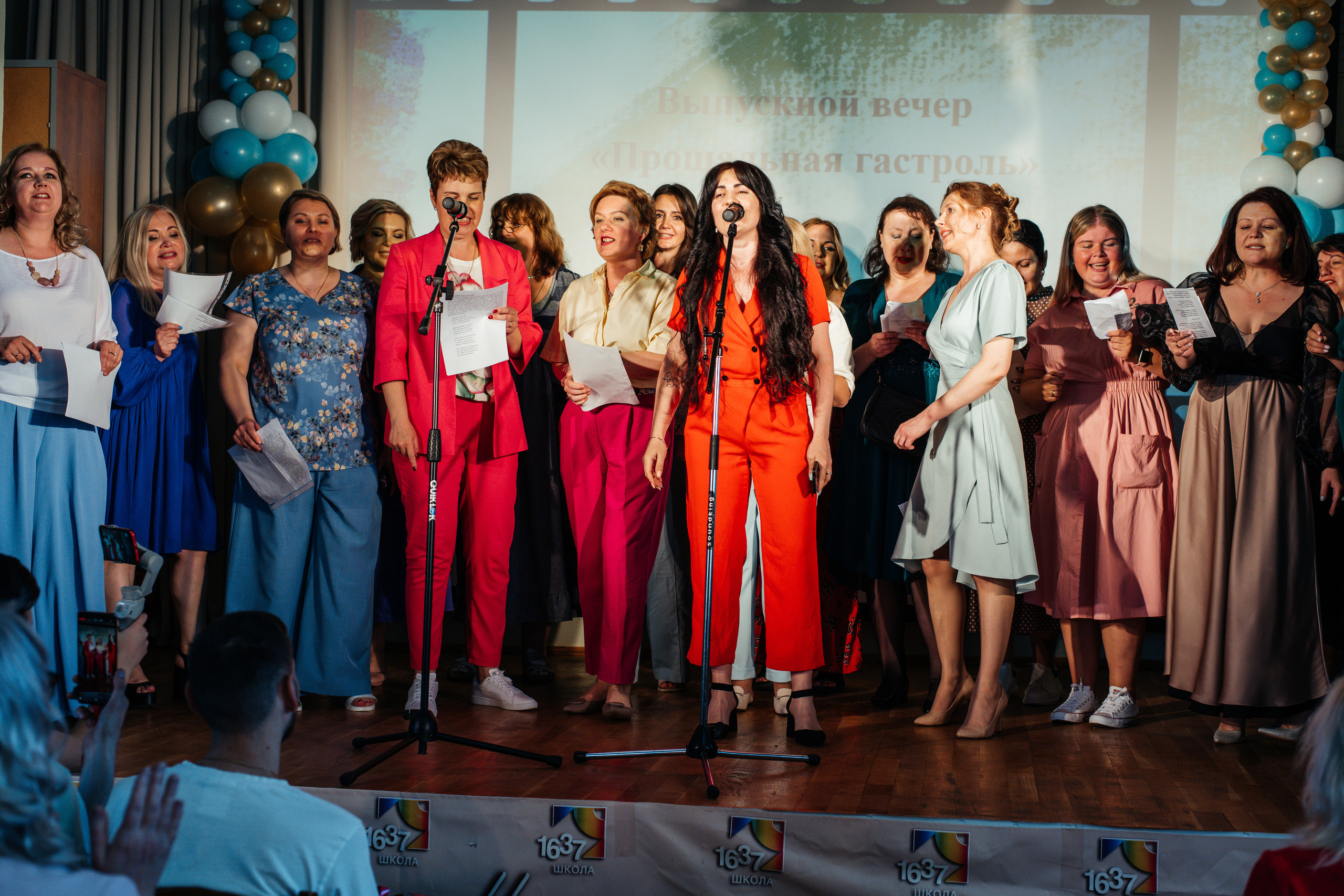 1637 пз. Выпускные альбомы в Подольске Москве и МО