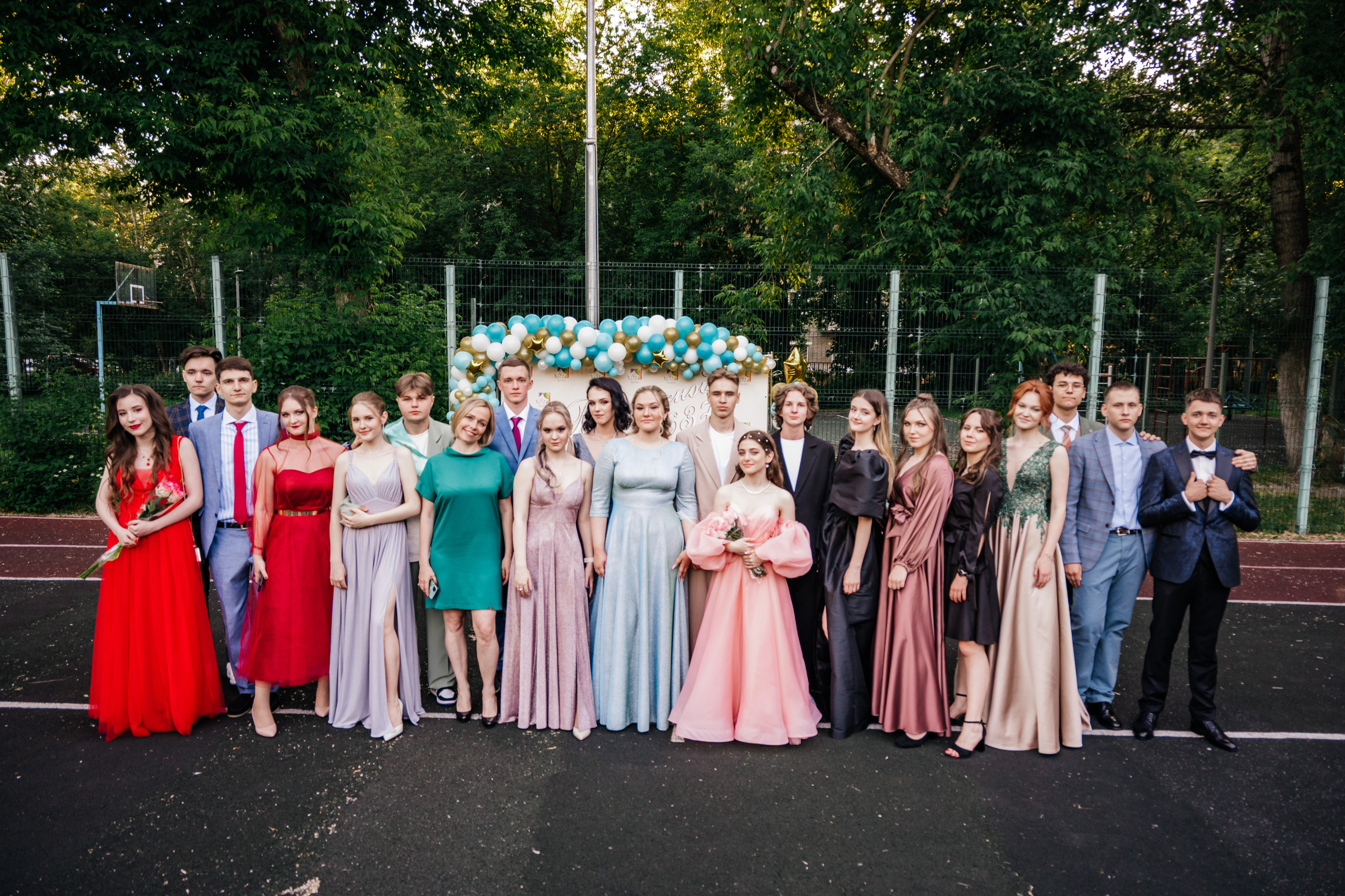 Фотосессия улица. Выпускные альбомы в Подольске Москве и МО