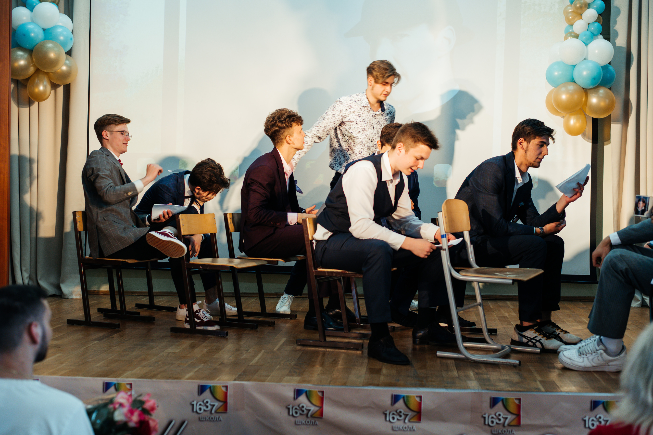 1637 пз. Выпускные альбомы в Подольске Москве и МО