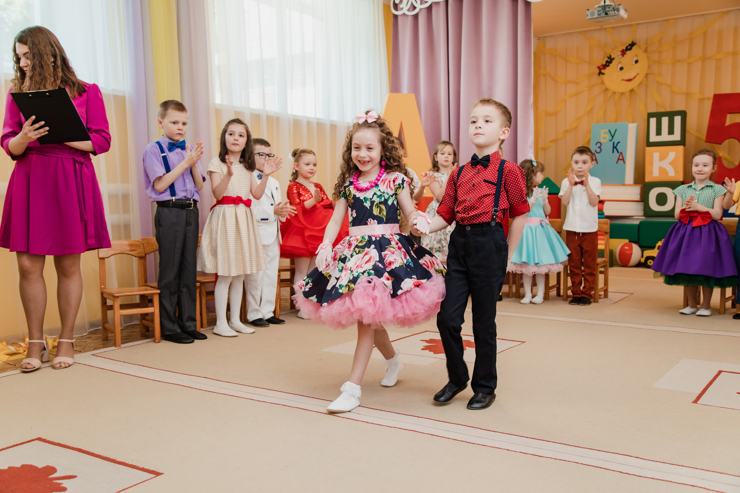 ДС солнышко выпускной. Выпускные альбомы в Подольске Москве и МО