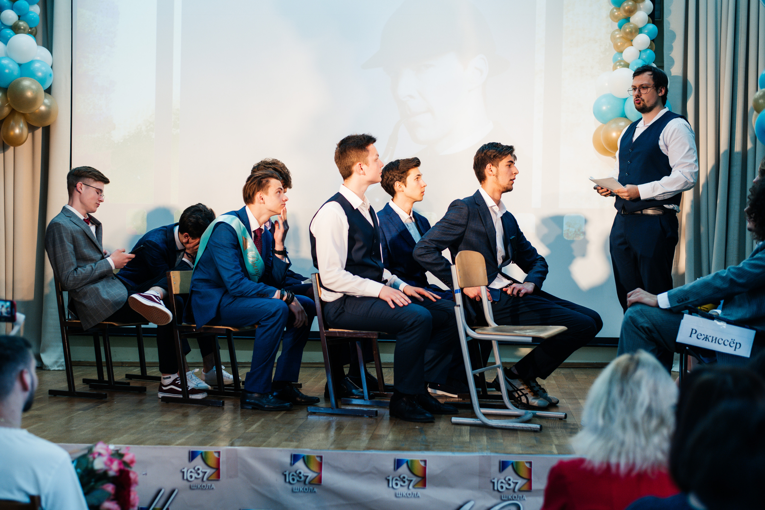 1637 пз. Выпускные альбомы в Подольске Москве и МО