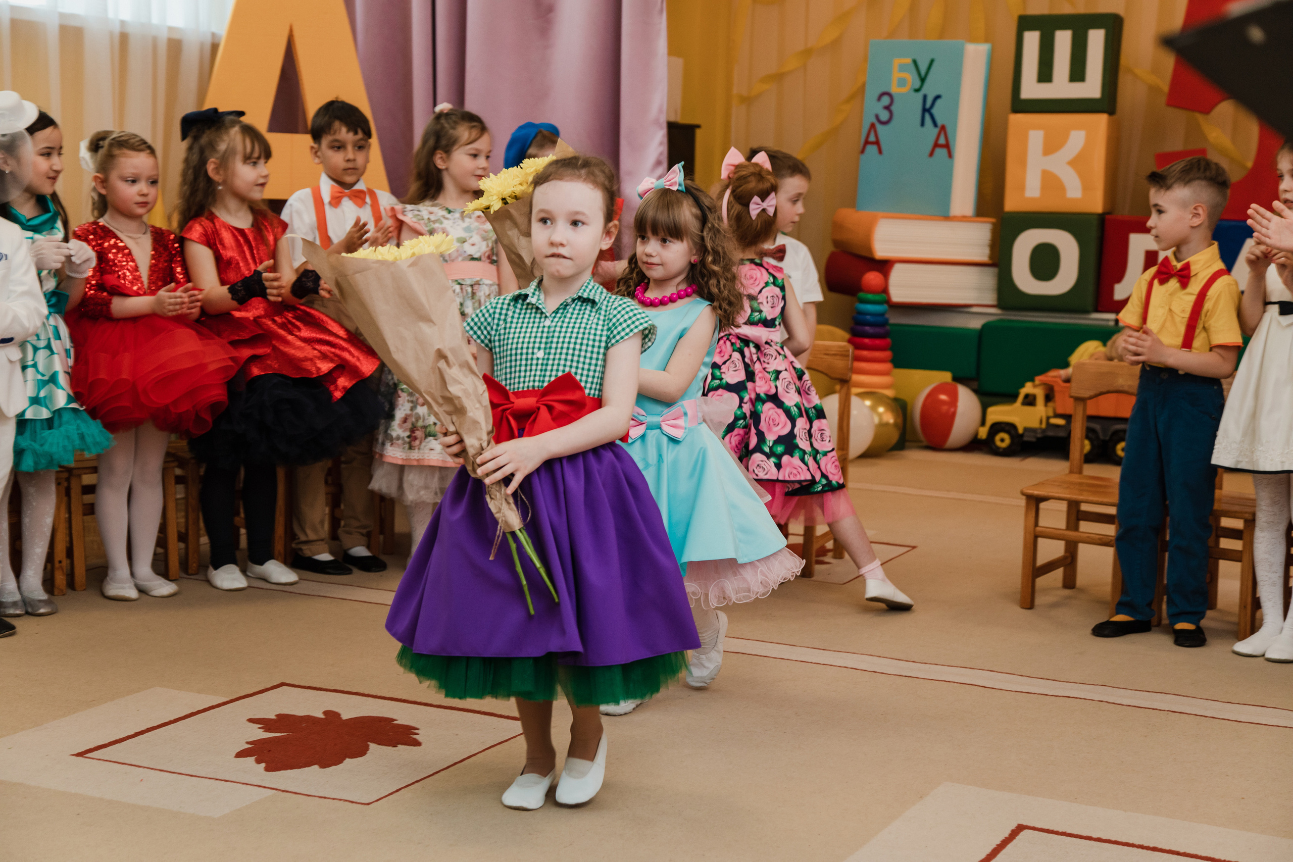 ДС солнышко выпускной. Выпускные альбомы в Подольске Москве и МО