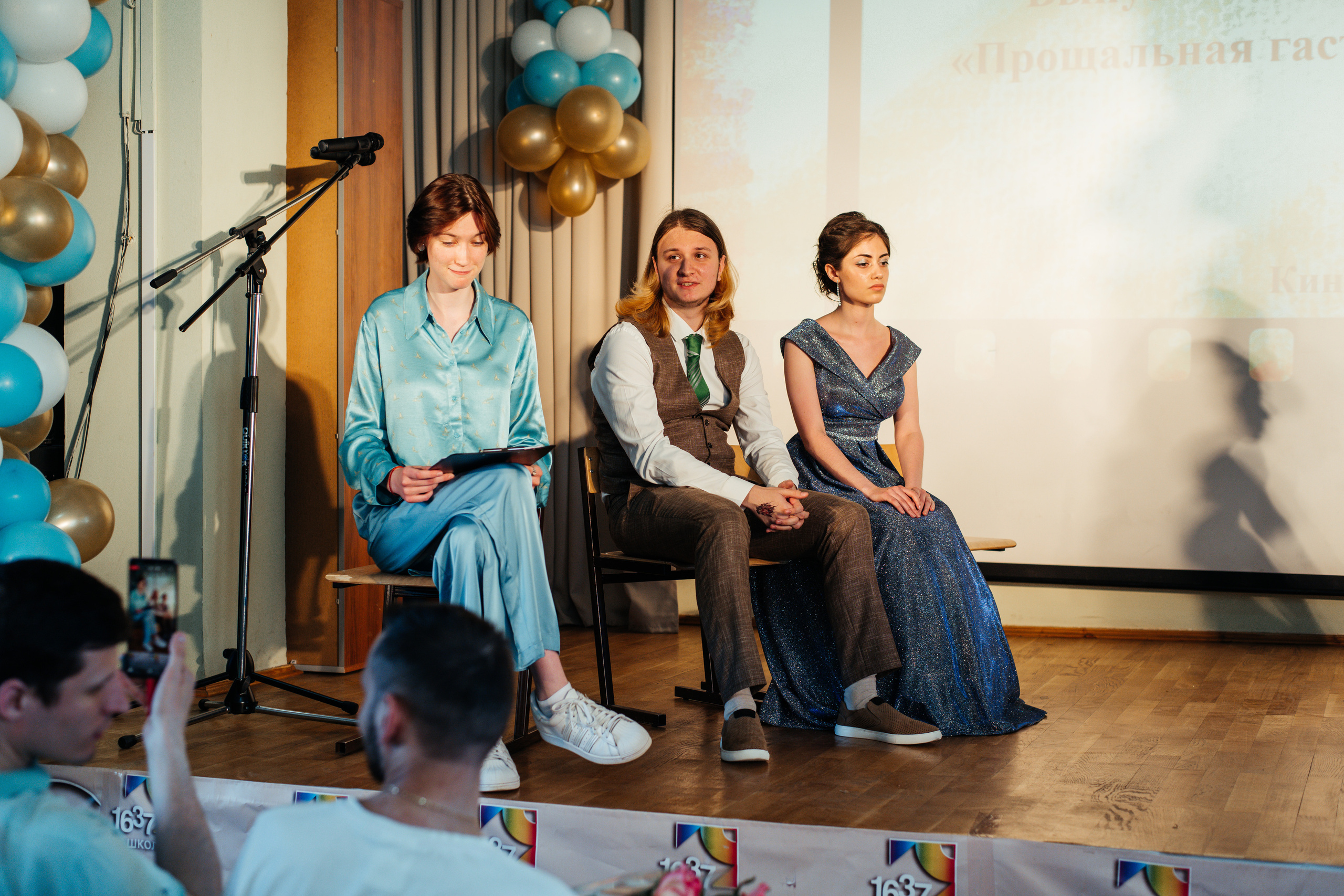 1637 пз. Выпускные альбомы в Подольске Москве и МО