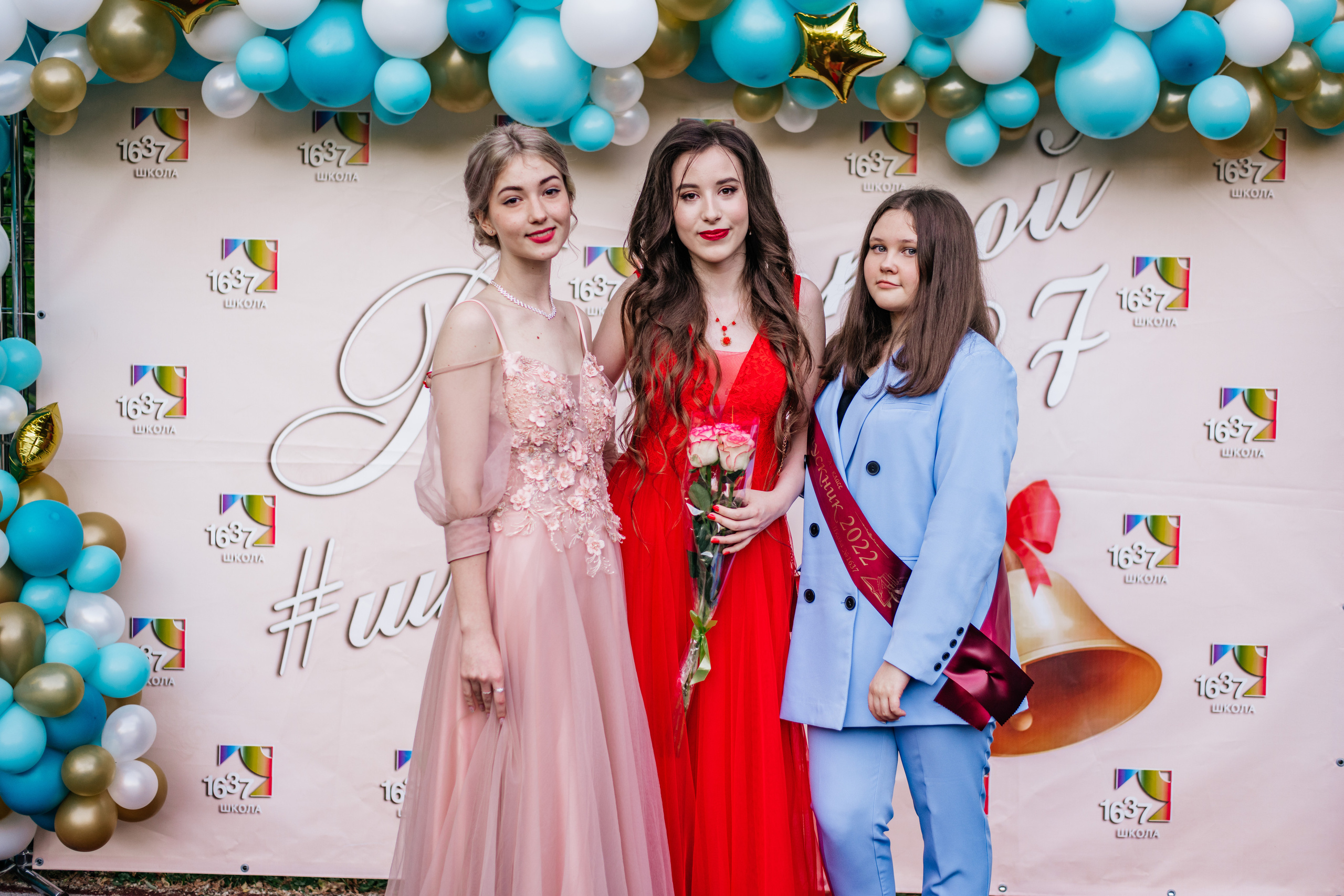 Фотосессия улица. Выпускные альбомы в Подольске Москве и МО