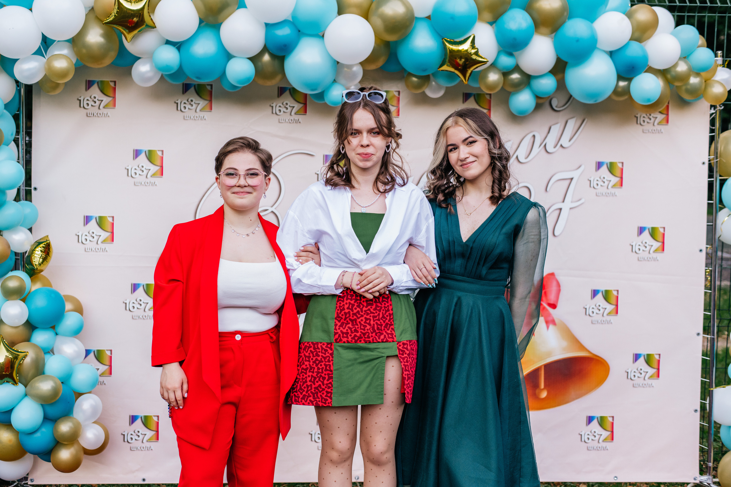 Фотосессия улица. Выпускные альбомы в Подольске Москве и МО