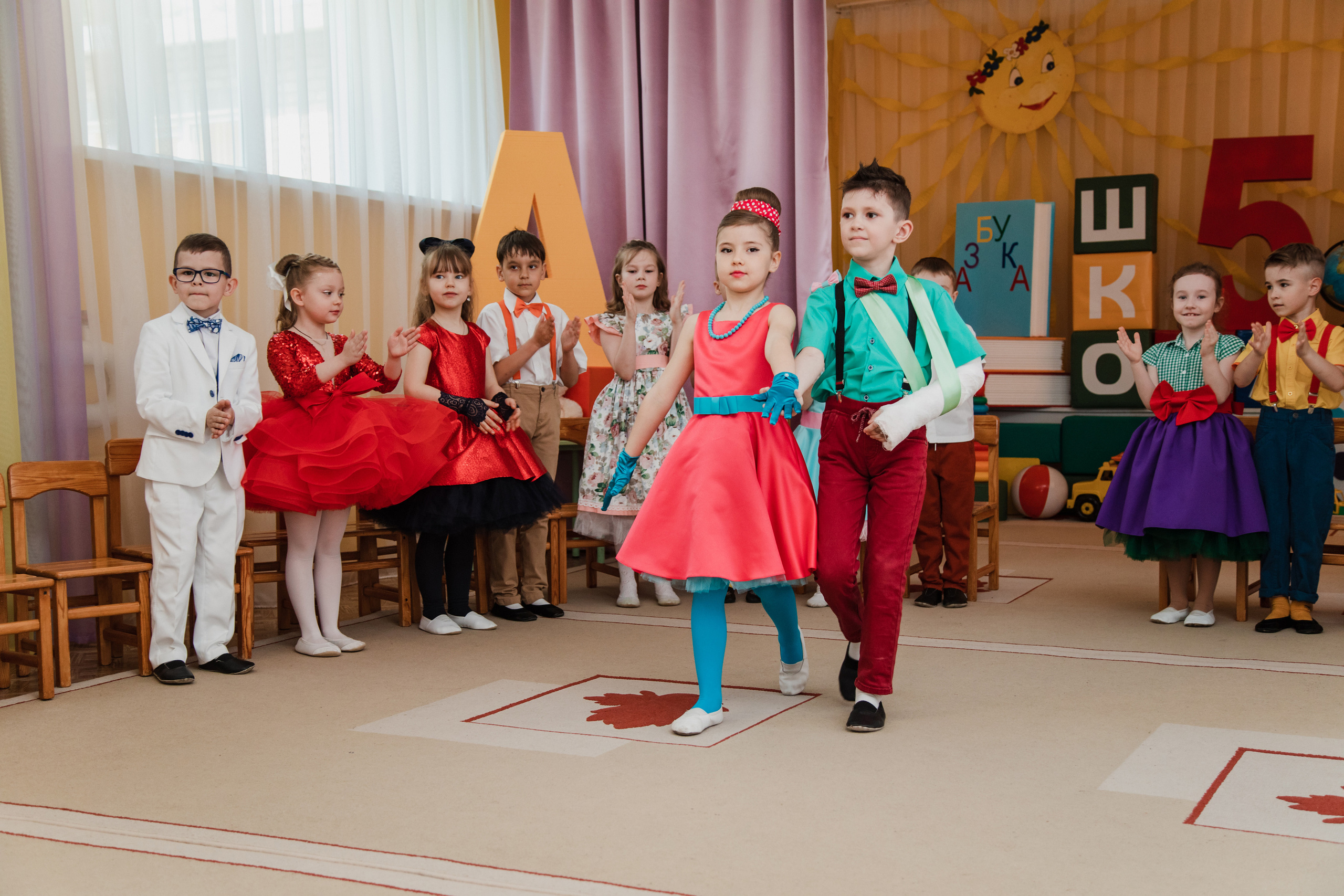 ДС солнышко выпускной. Выпускные альбомы в Подольске Москве и МО