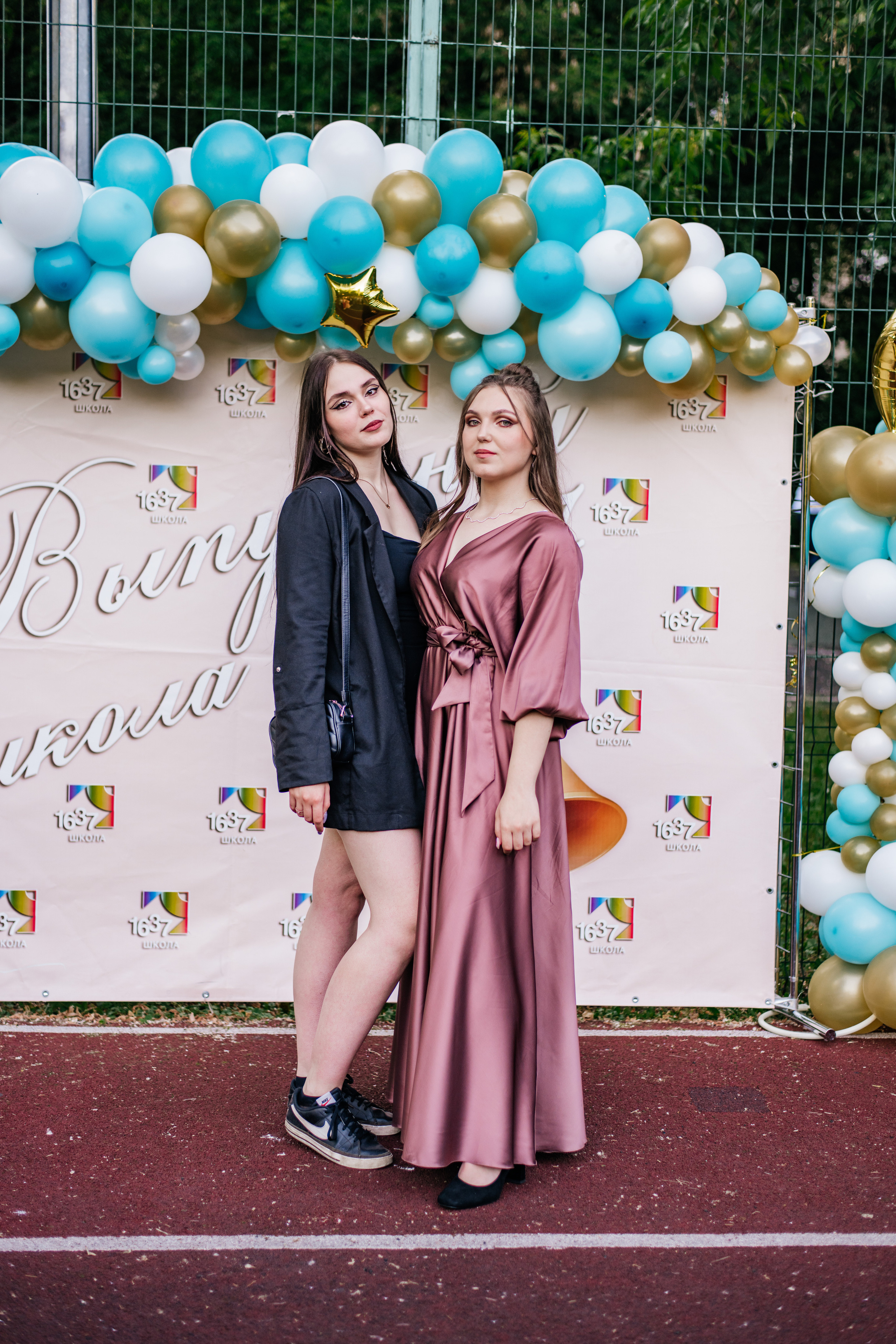 Фотосессия улица. Выпускные альбомы в Подольске Москве и МО