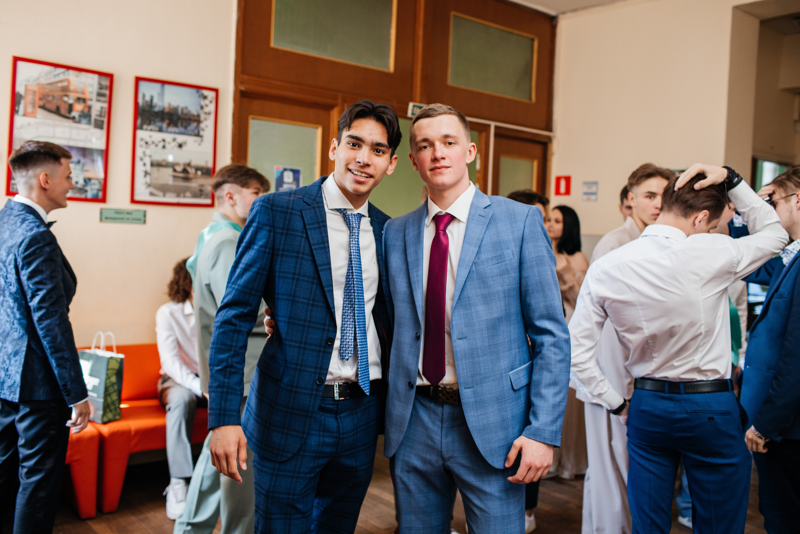 1637 пз. Выпускные альбомы в Подольске Москве и МО