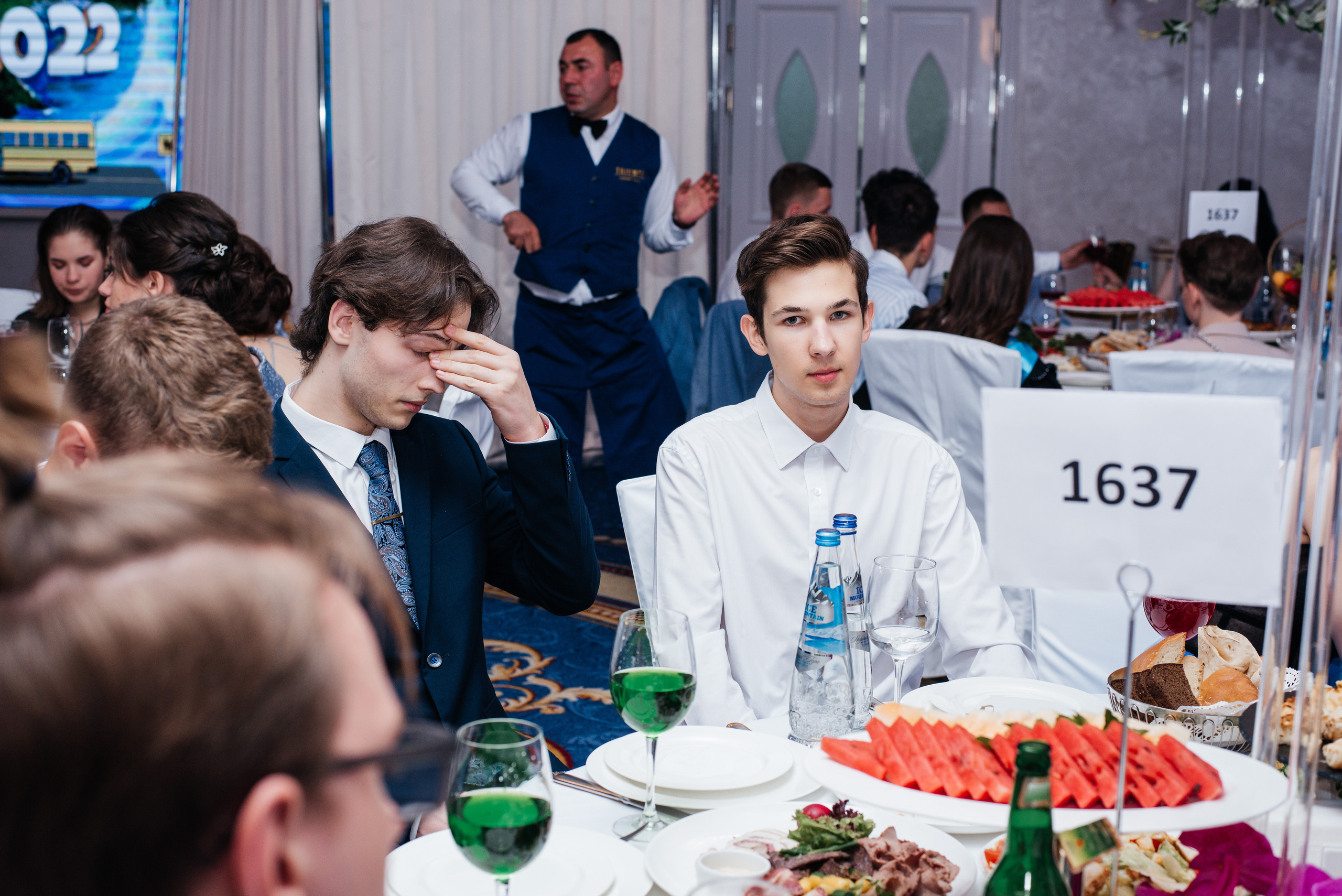 1637 банкет. Выпускные альбомы в Подольске Москве и МО