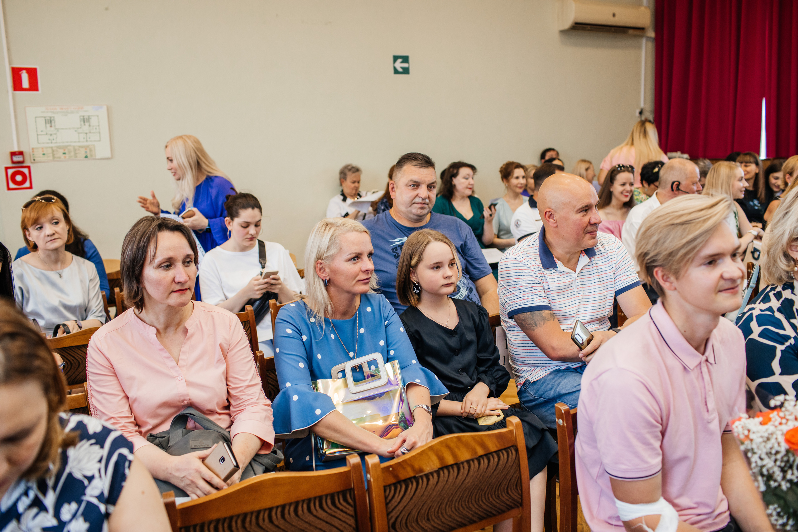 1637 пз. Выпускные альбомы в Подольске Москве и МО