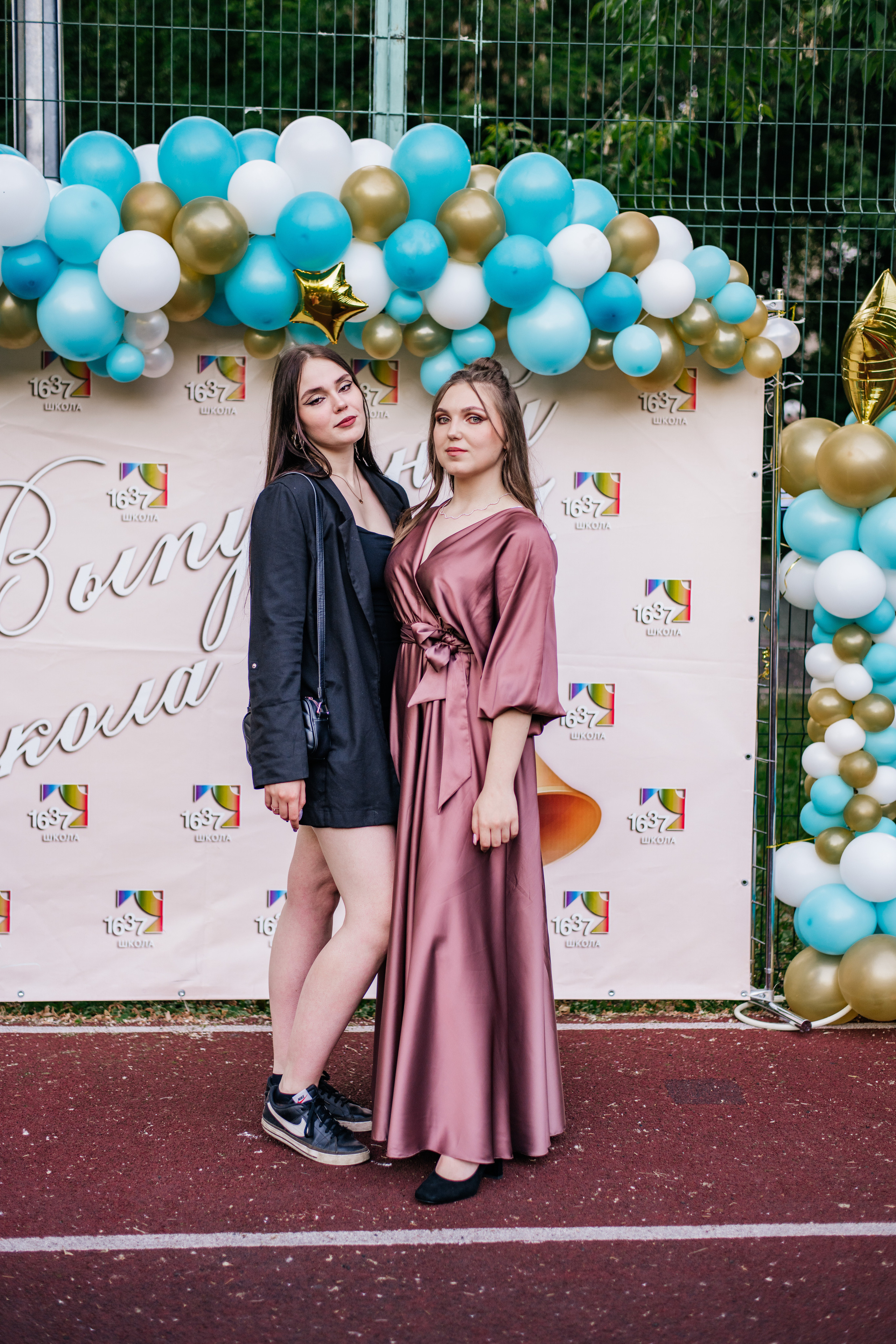 Фотосессия улица. Выпускные альбомы в Подольске Москве и МО