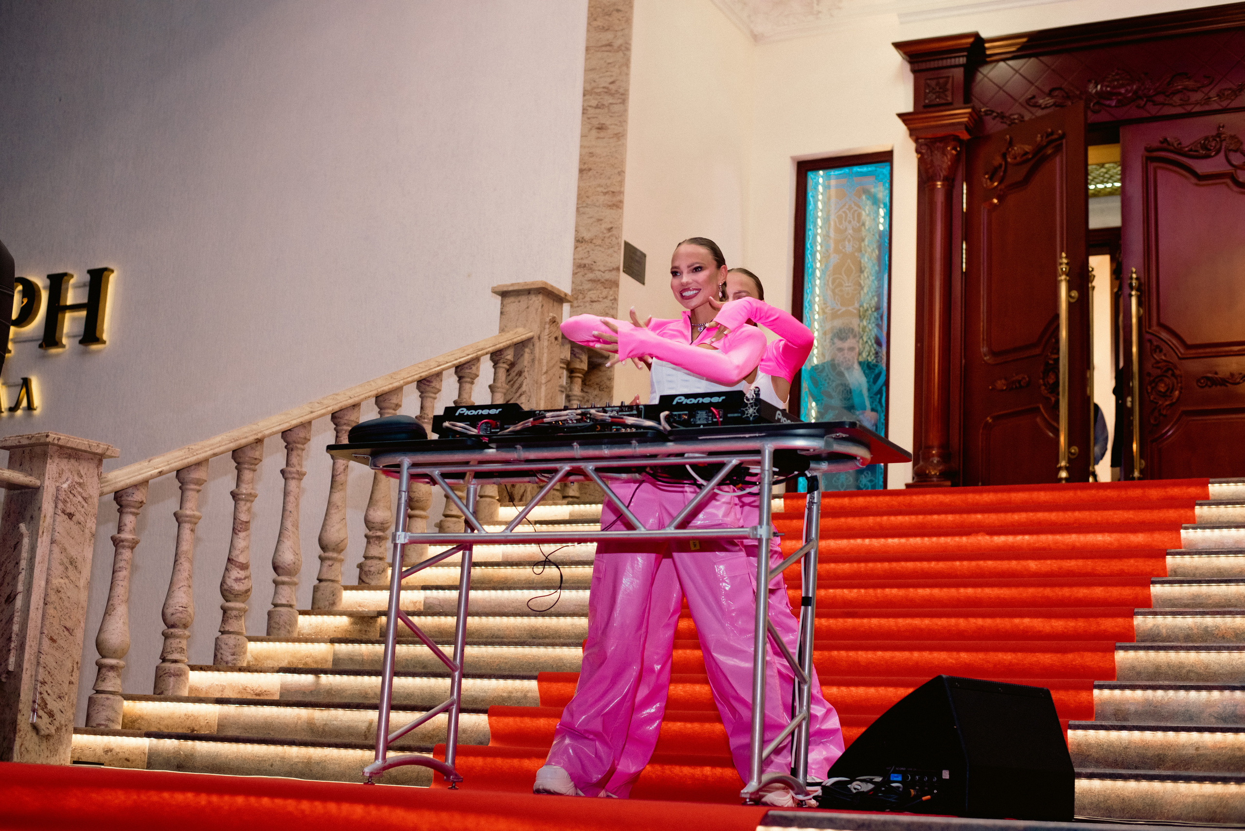 1637 банкет. Выпускные альбомы в Подольске Москве и МО