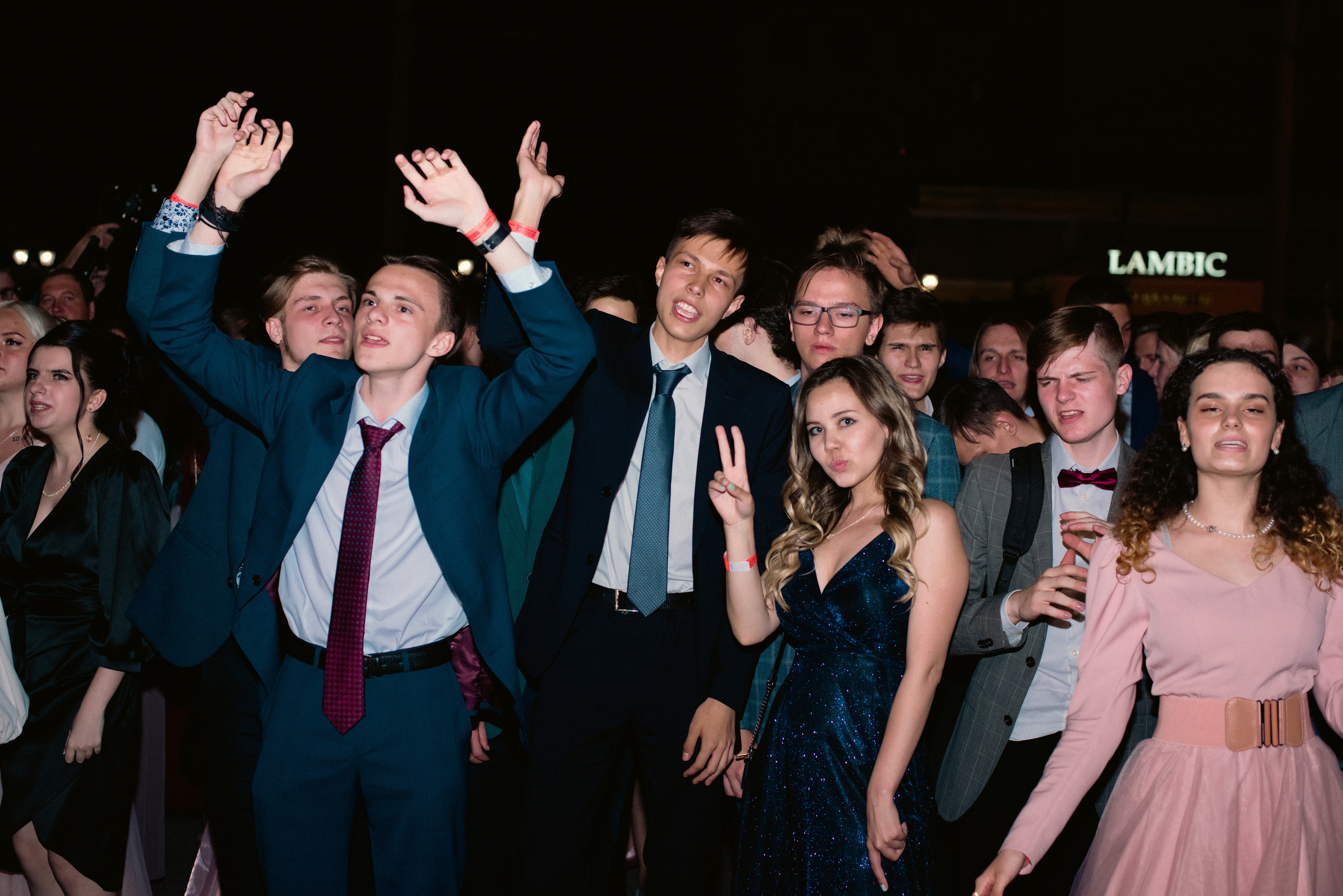 1637 банкет. Выпускные альбомы в Подольске Москве и МО