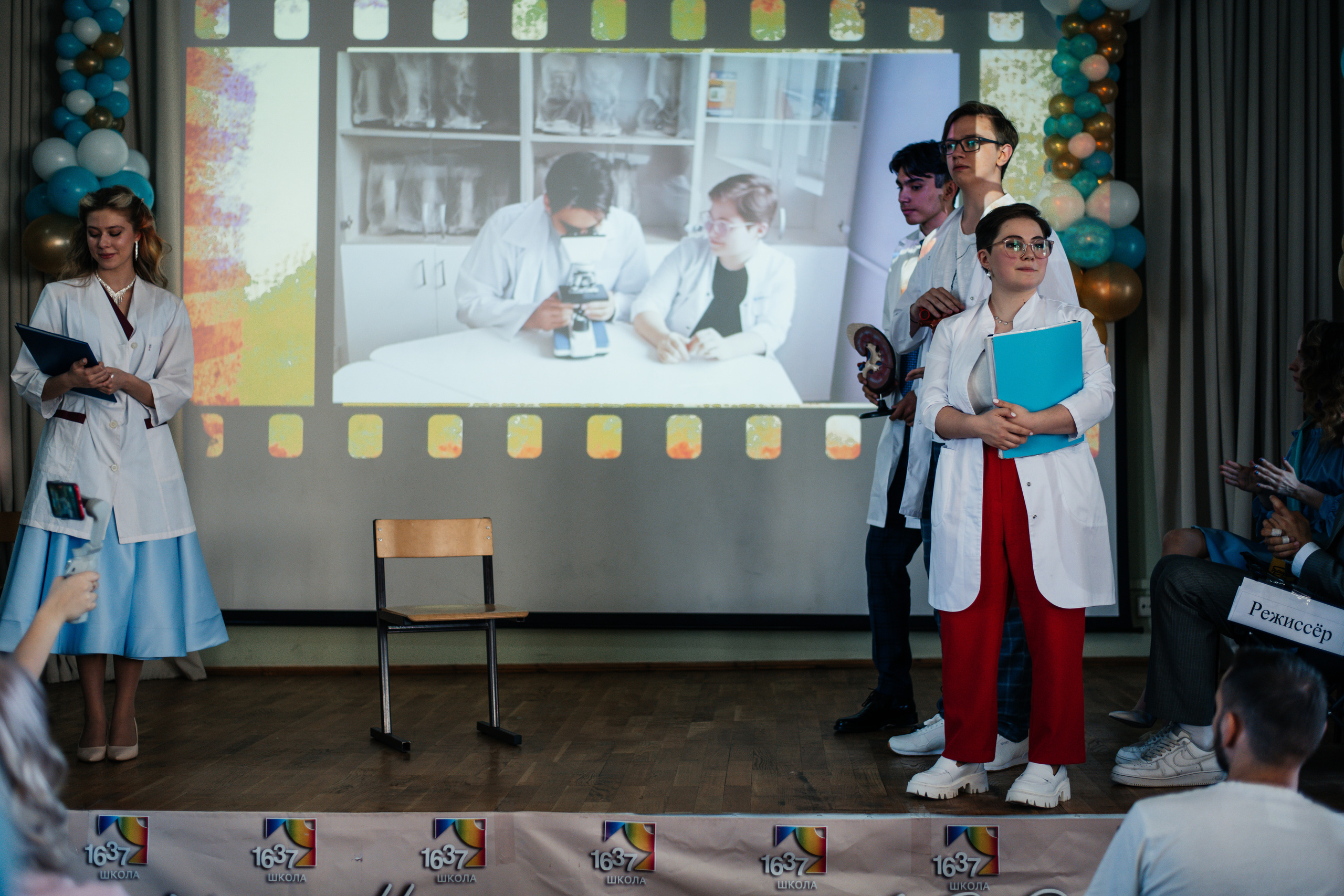 1637 пз. Выпускные альбомы в Подольске Москве и МО