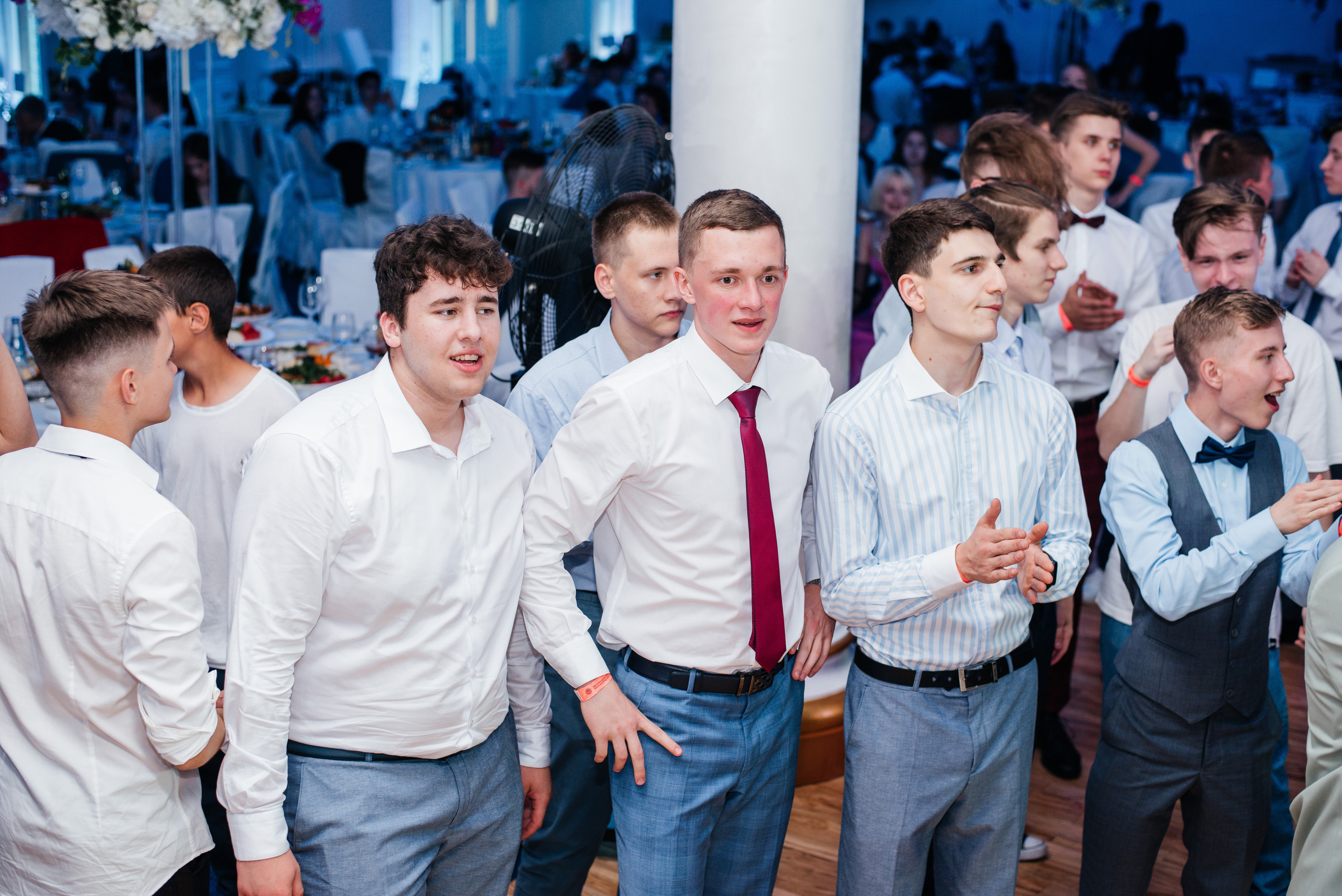 1637 банкет. Выпускные альбомы в Подольске Москве и МО