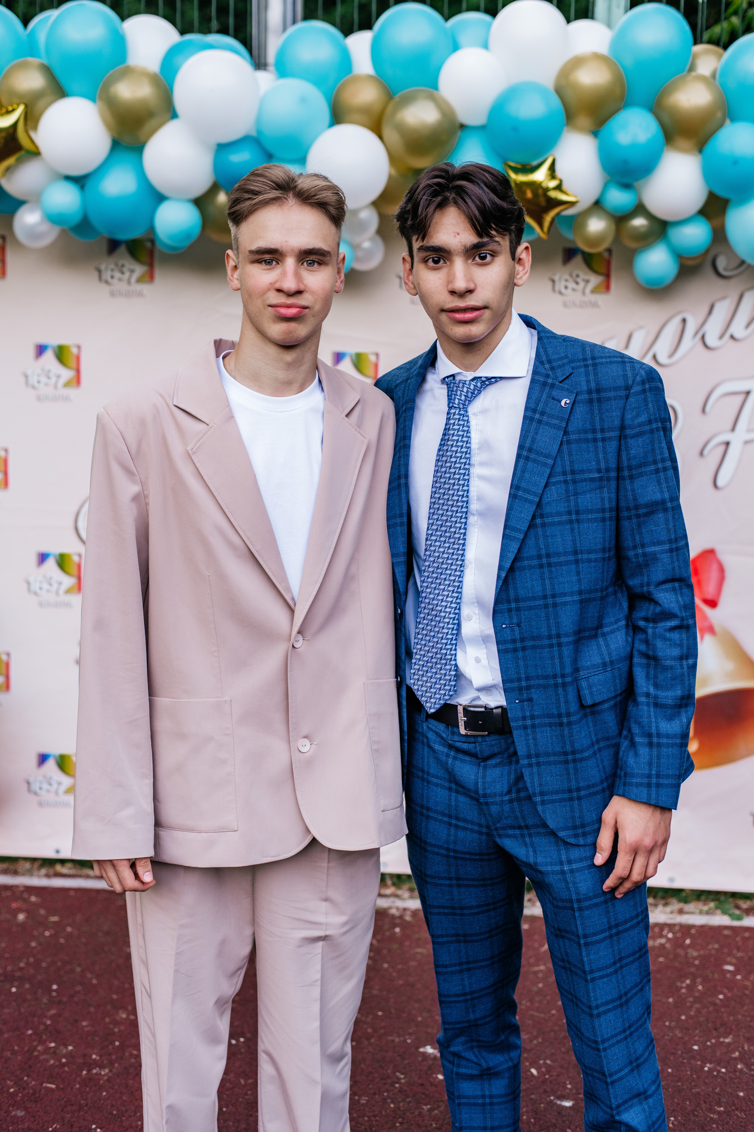 Фотосессия улица. Выпускные альбомы в Подольске Москве и МО