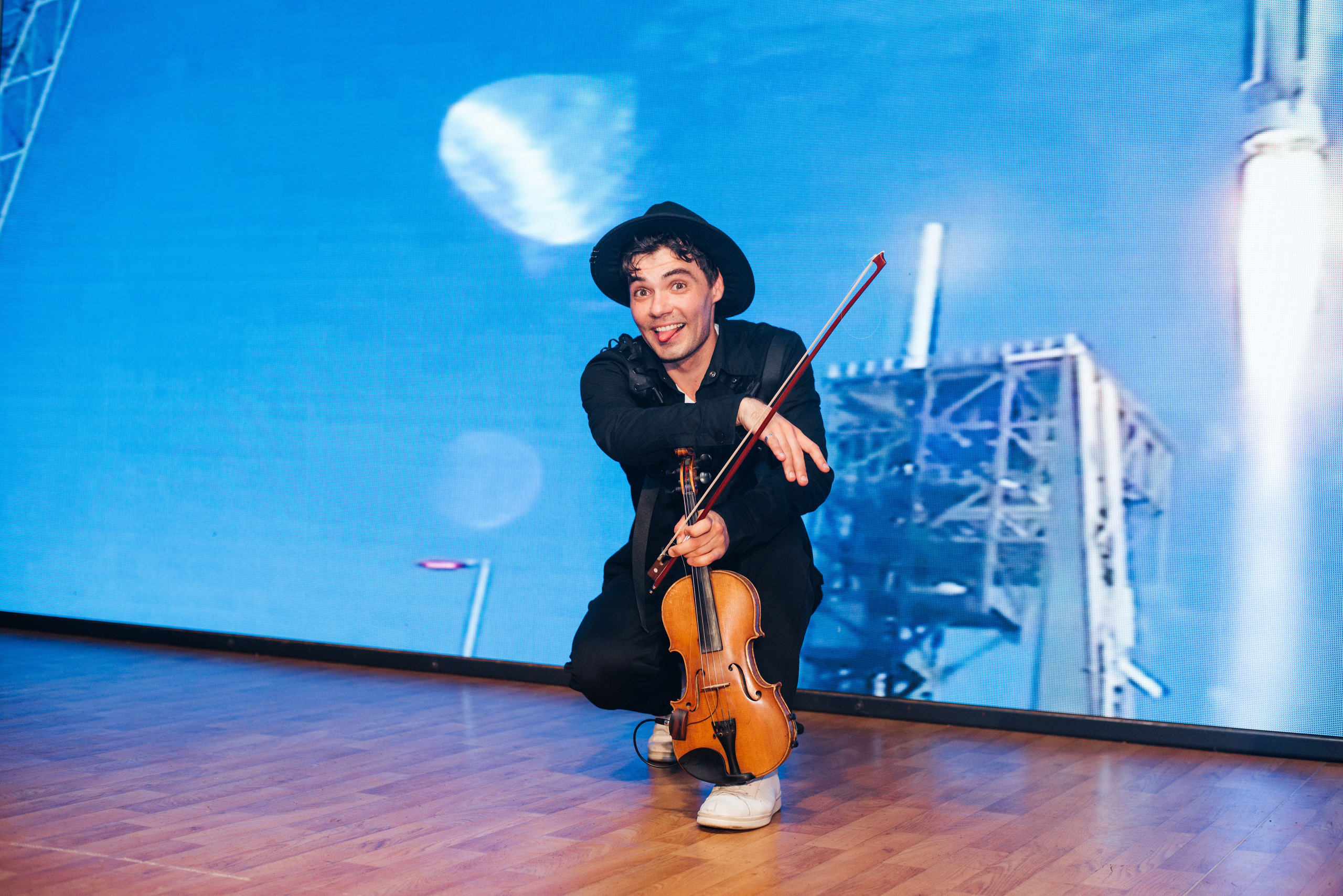 1637 банкет. Выпускные альбомы в Подольске Москве и МО