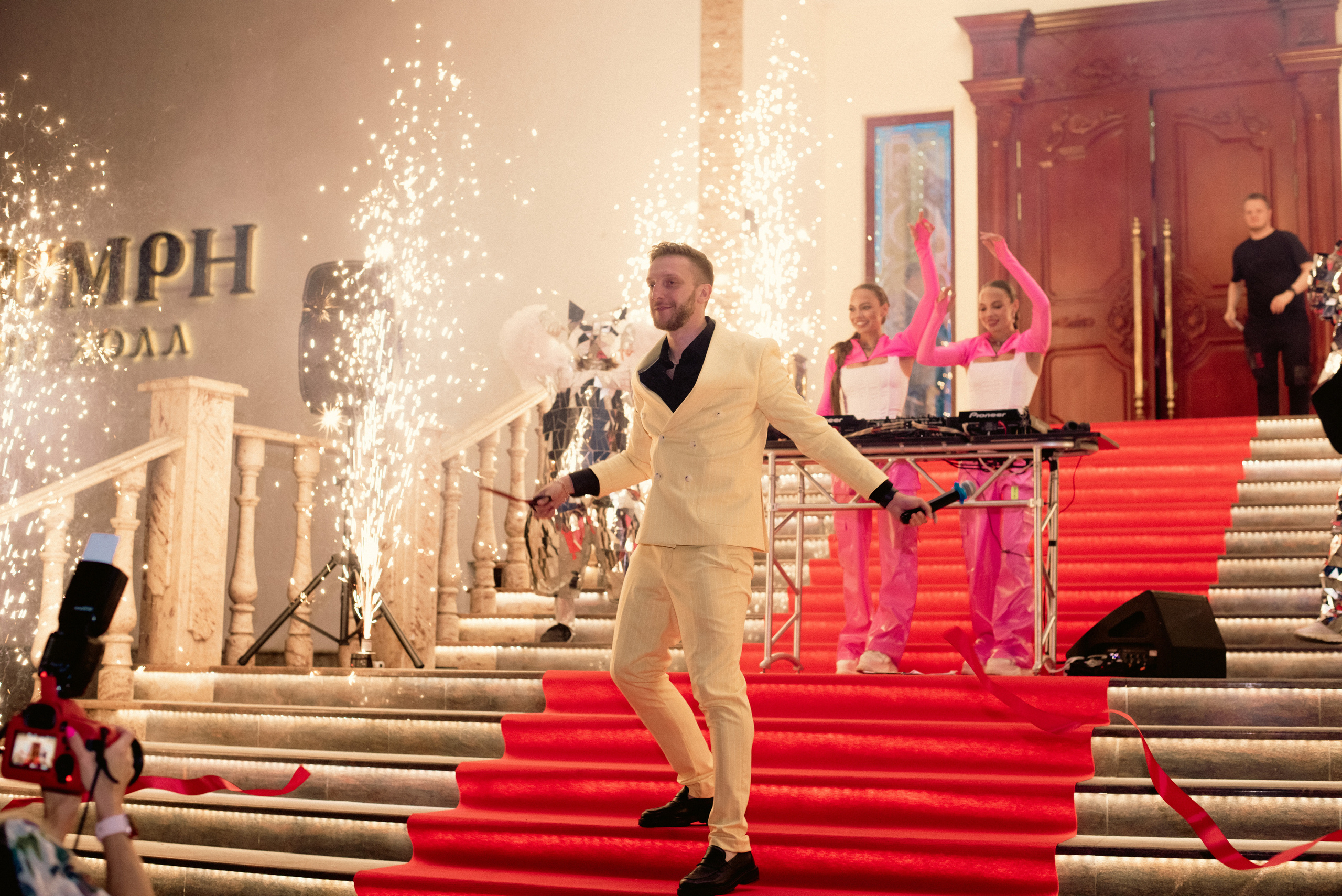 1637 банкет. Выпускные альбомы в Подольске Москве и МО