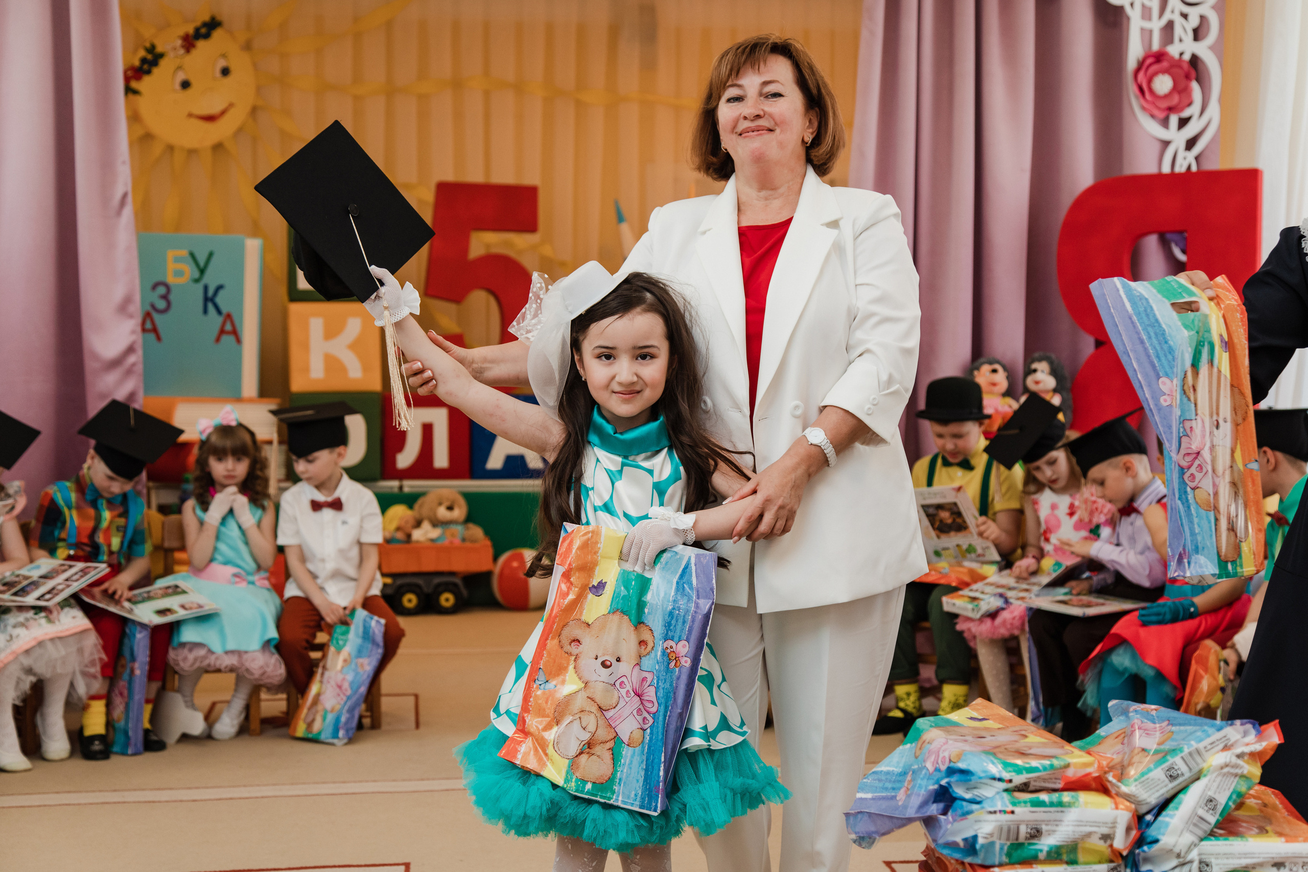 ДС солнышко выпускной. Выпускные альбомы в Подольске Москве и МО