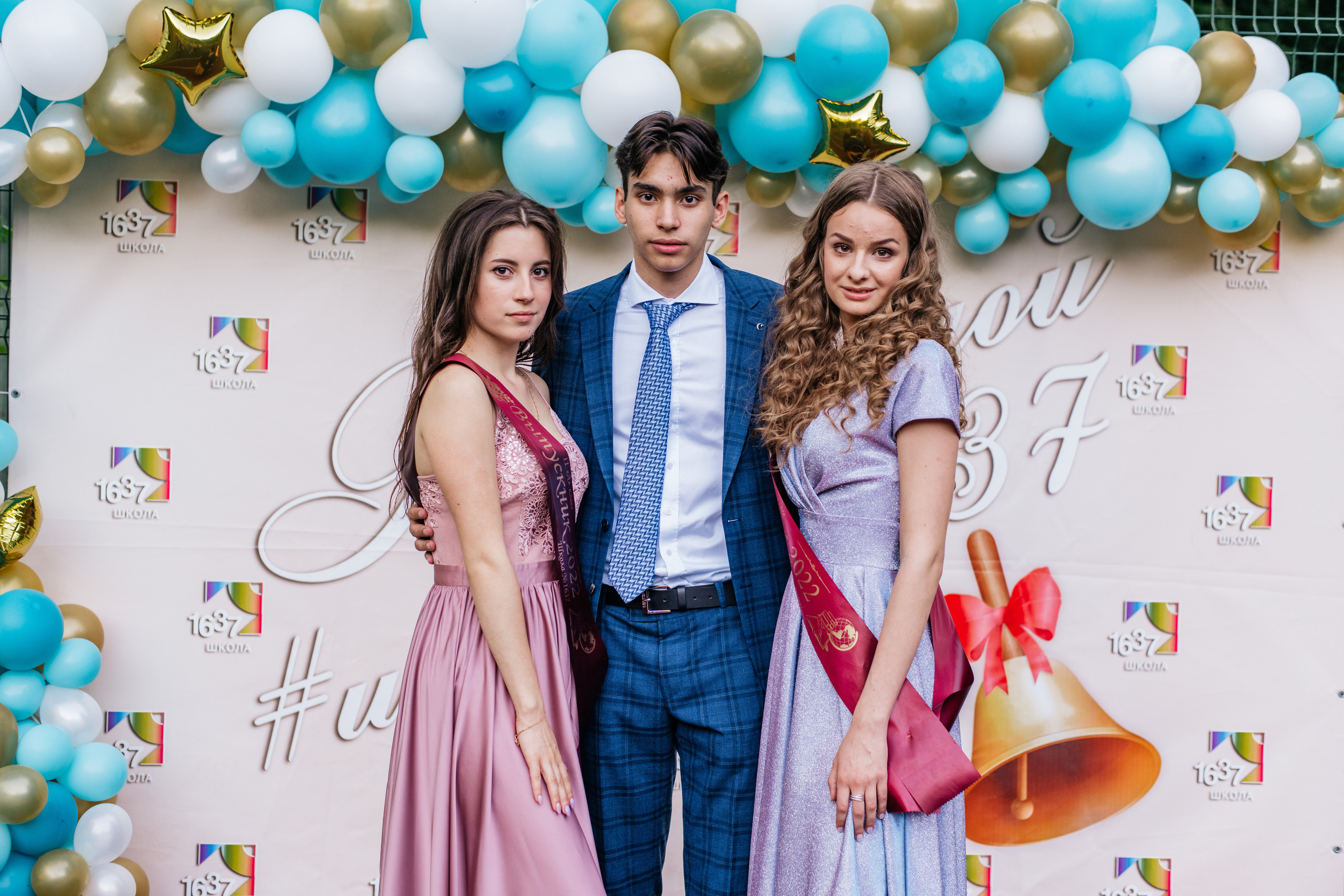 Фотосессия улица. Выпускные альбомы в Подольске Москве и МО