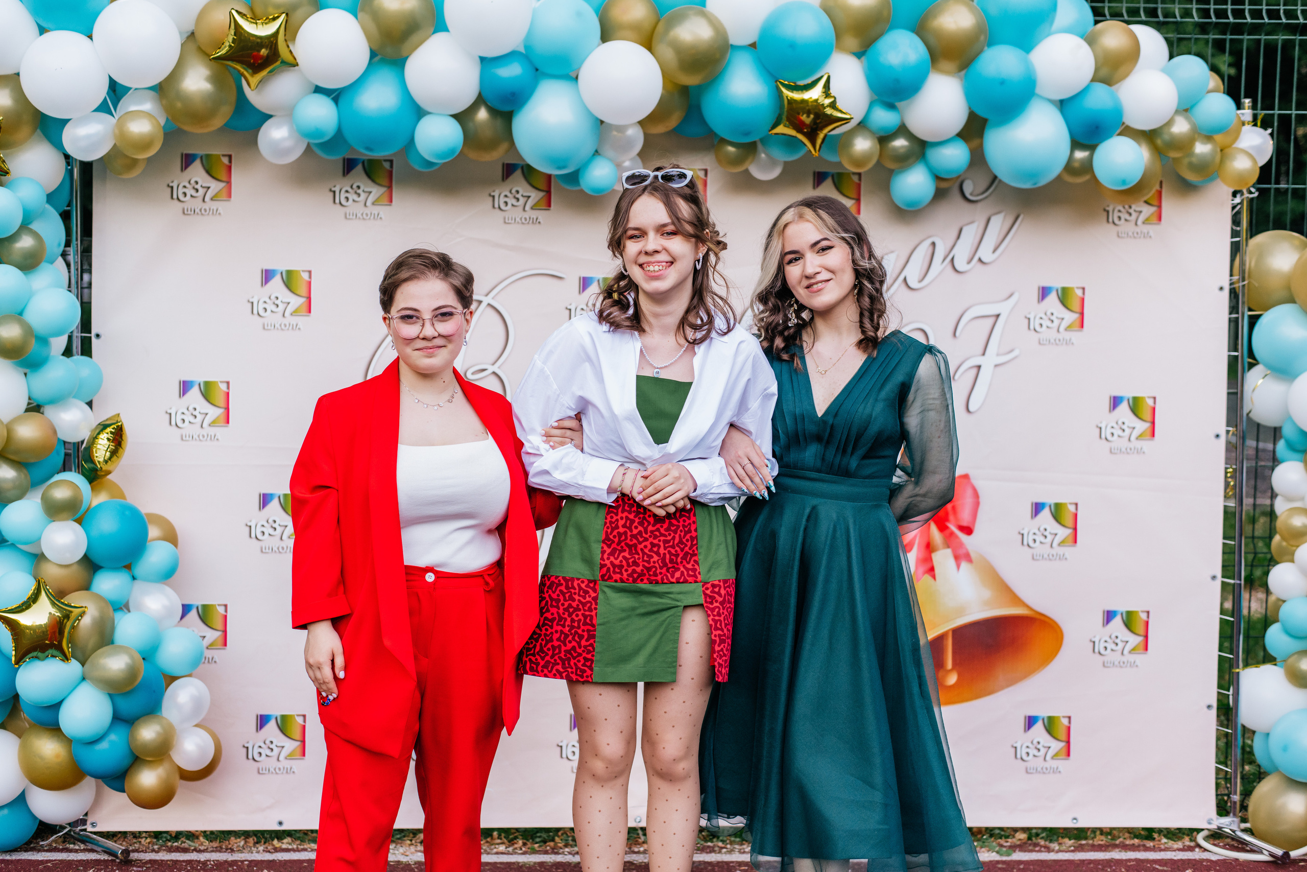 Фотосессия улица. Выпускные альбомы в Подольске Москве и МО