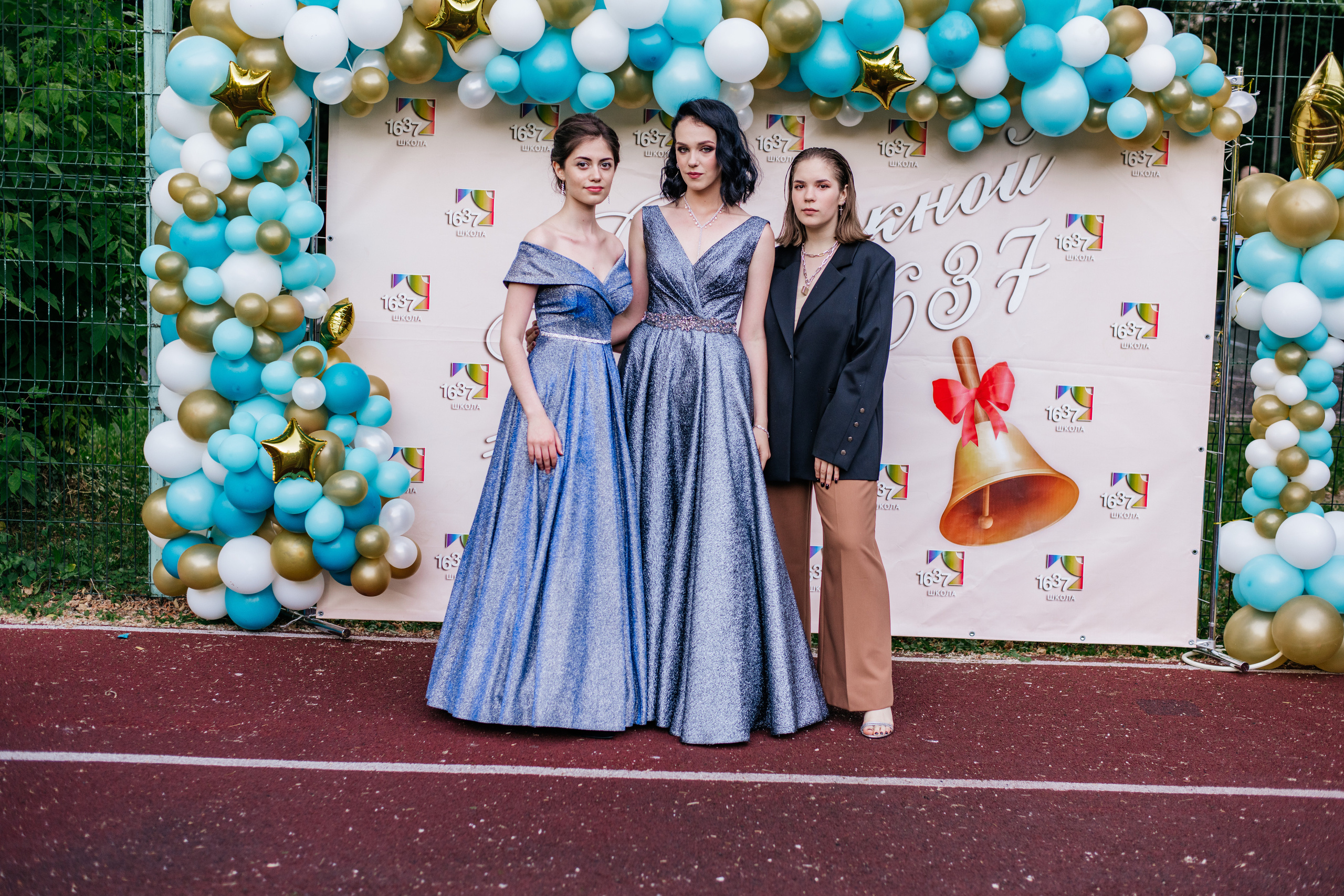 Фотосессия улица. Выпускные альбомы в Подольске Москве и МО