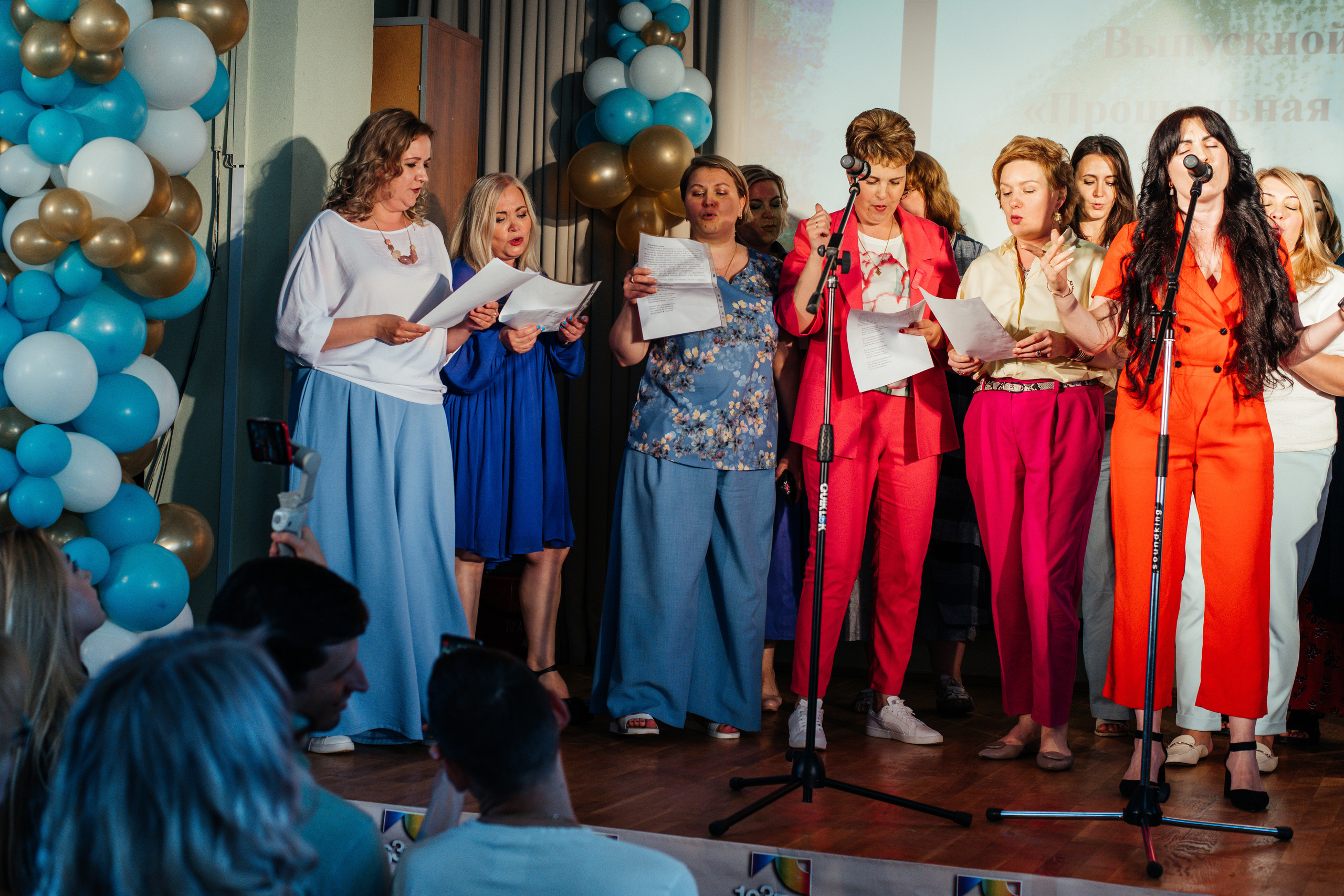 1637 пз. Выпускные альбомы в Подольске Москве и МО