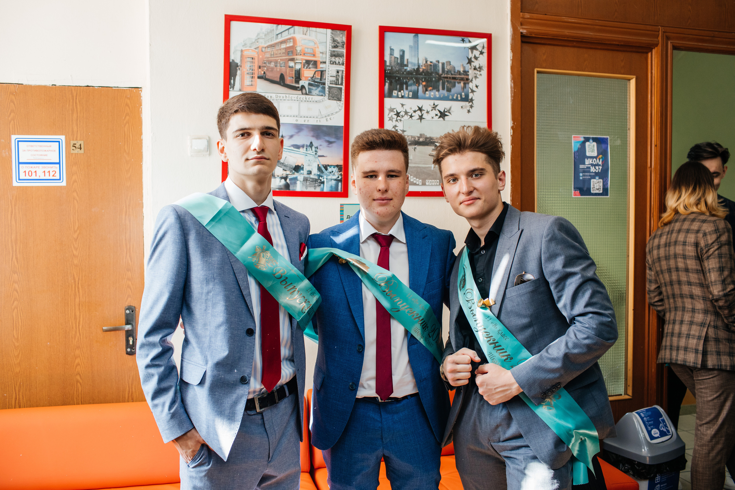 1637 пз. Выпускные альбомы в Подольске Москве и МО