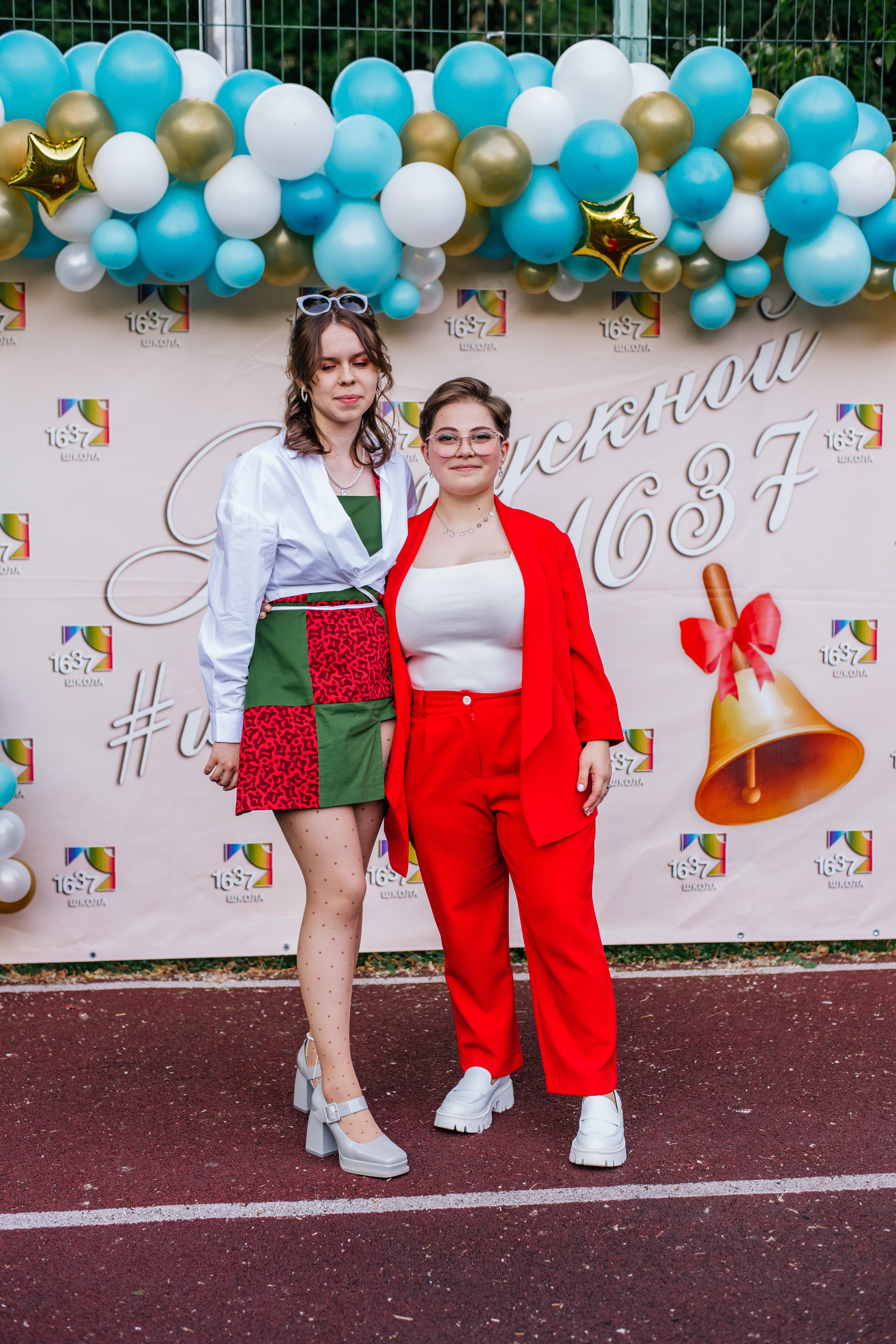 Фотосессия улица. Выпускные альбомы в Подольске Москве и МО