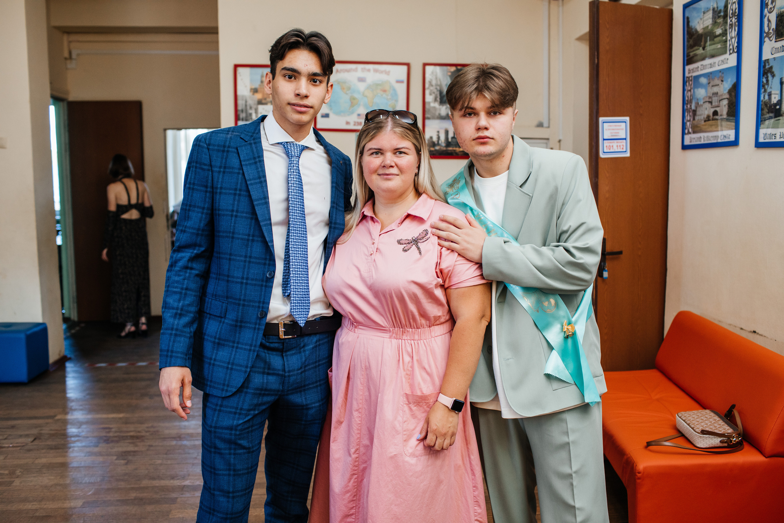 1637 пз. Выпускные альбомы в Подольске Москве и МО