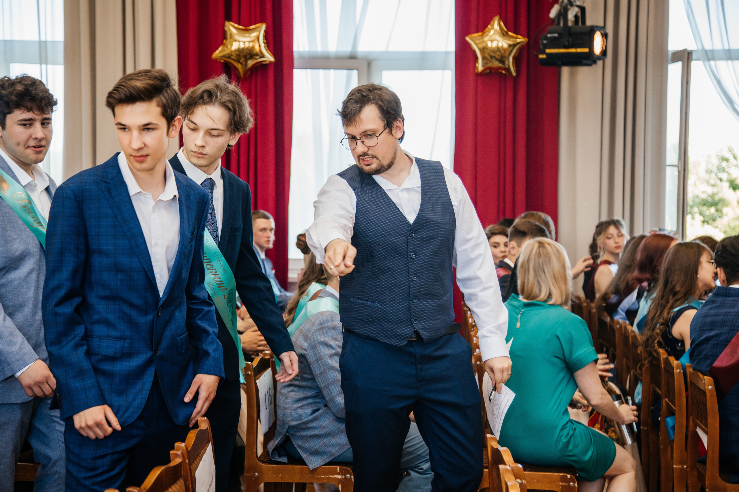 1637 пз. Выпускные альбомы в Подольске Москве и МО