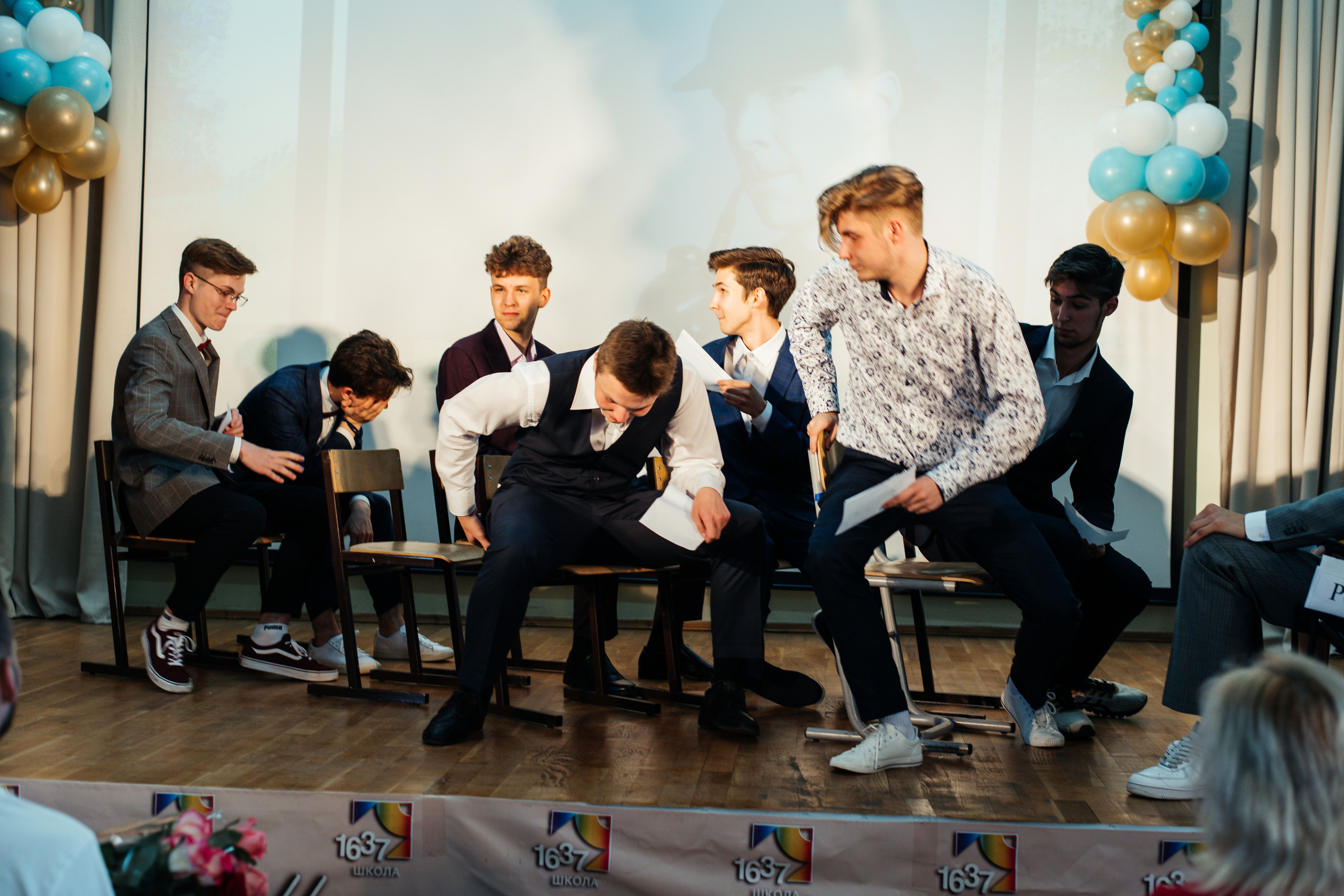 1637 пз. Выпускные альбомы в Подольске Москве и МО