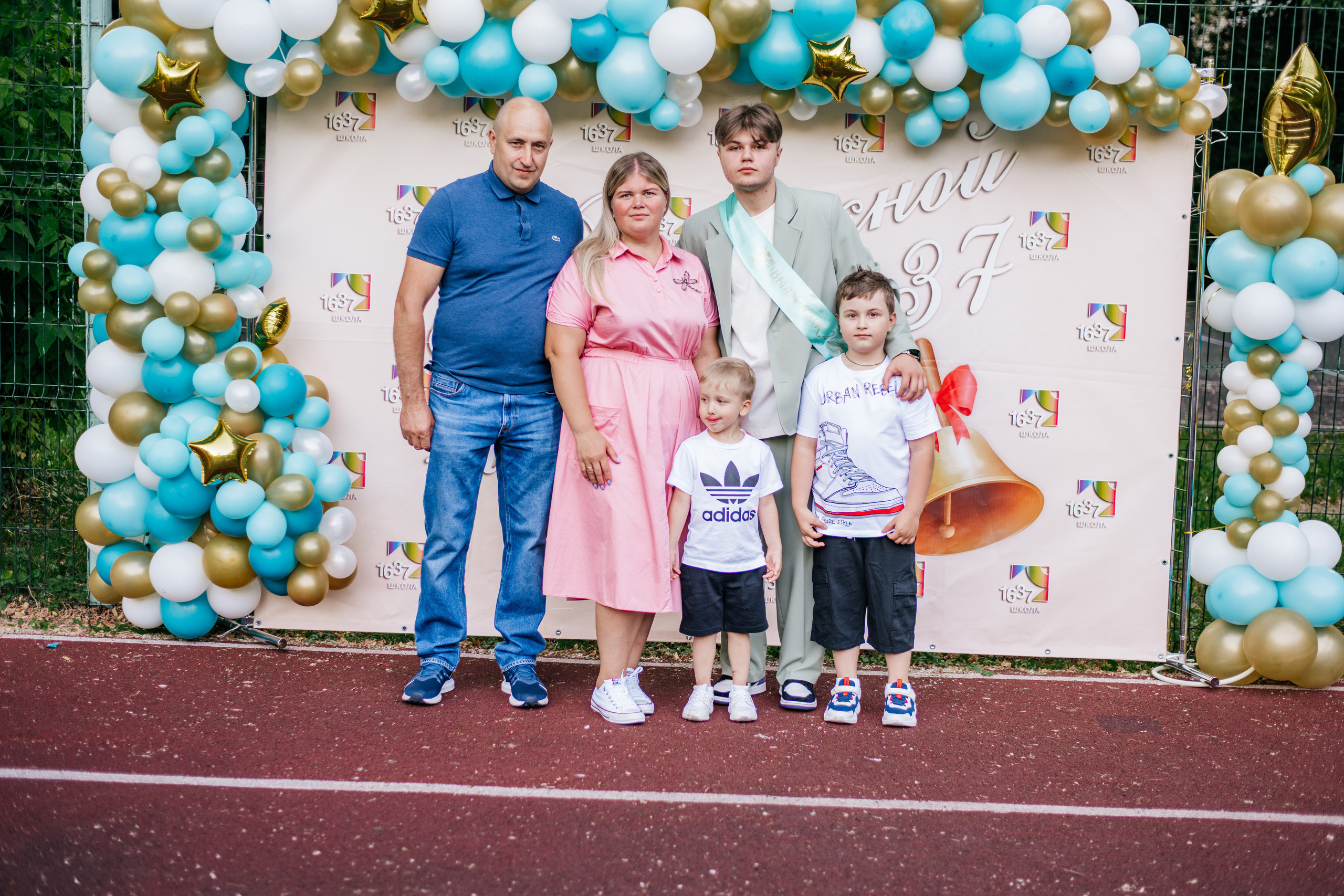 Фотосессия улица. Выпускные альбомы в Подольске Москве и МО
