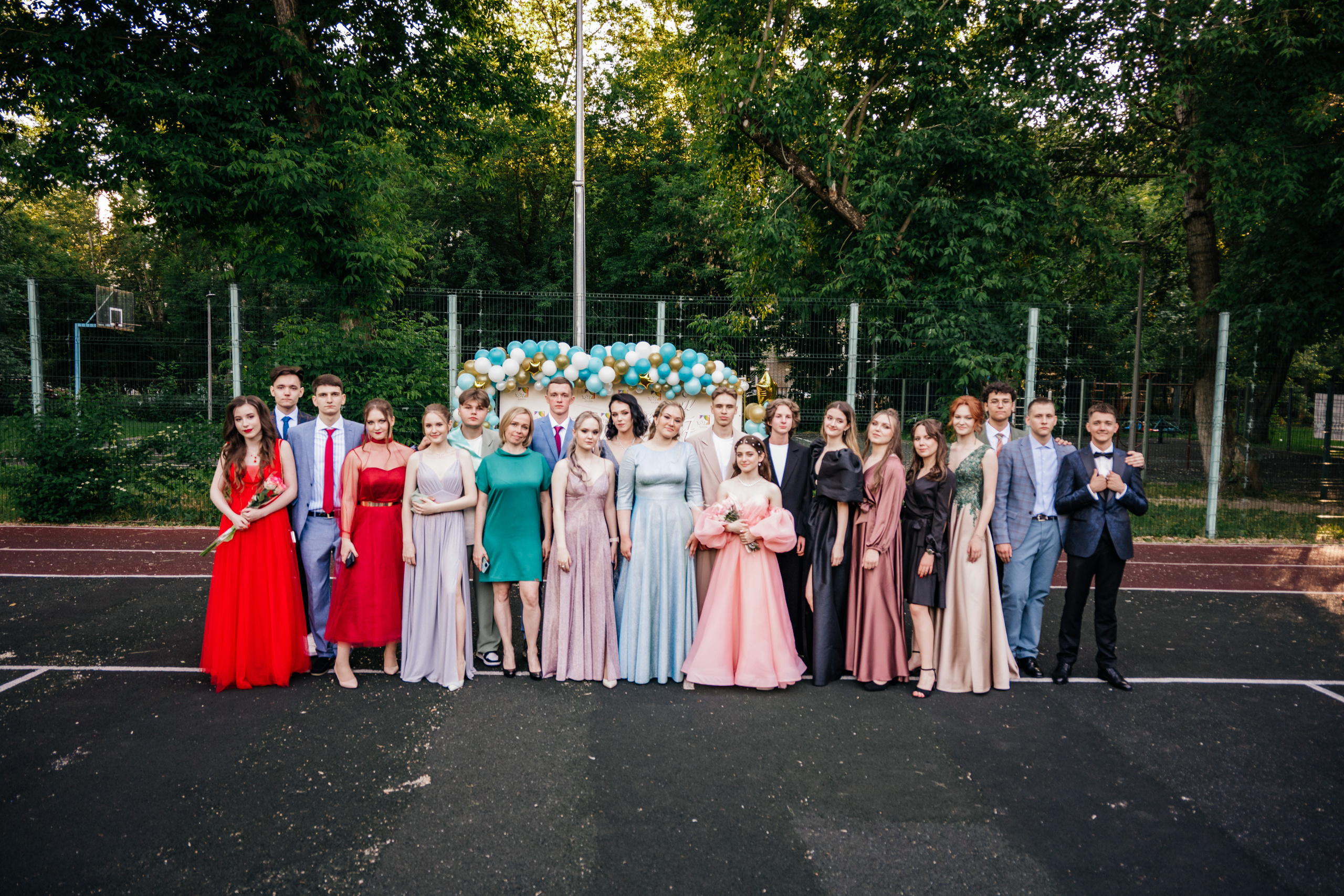 Фотосессия улица. Выпускные альбомы в Подольске Москве и МО