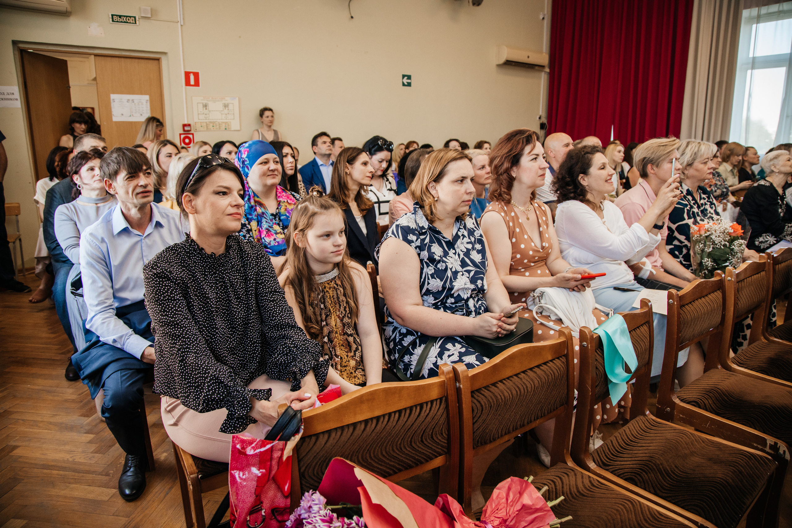 1637 пз. Выпускные альбомы в Подольске Москве и МО