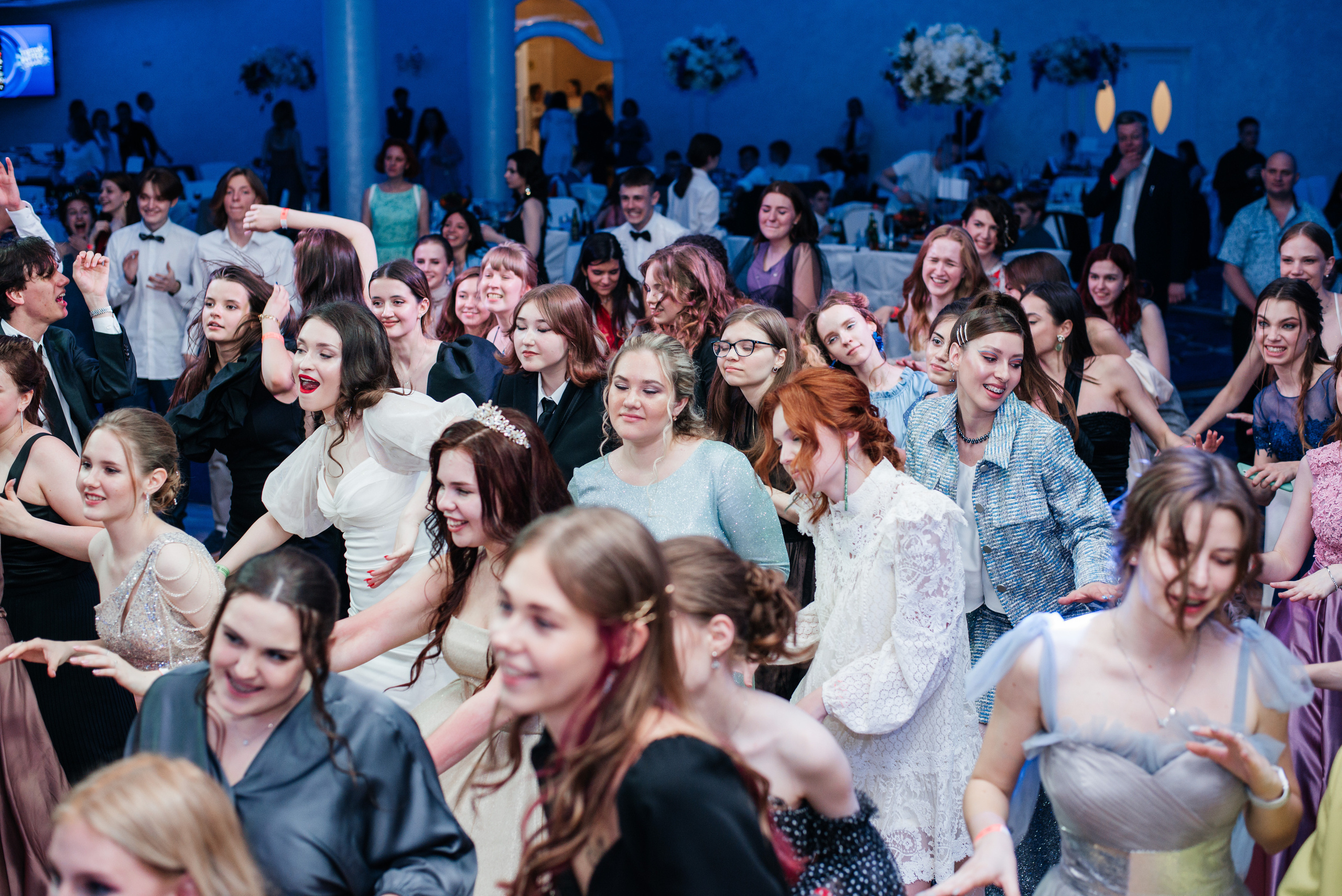 1637 банкет. Выпускные альбомы в Подольске Москве и МО