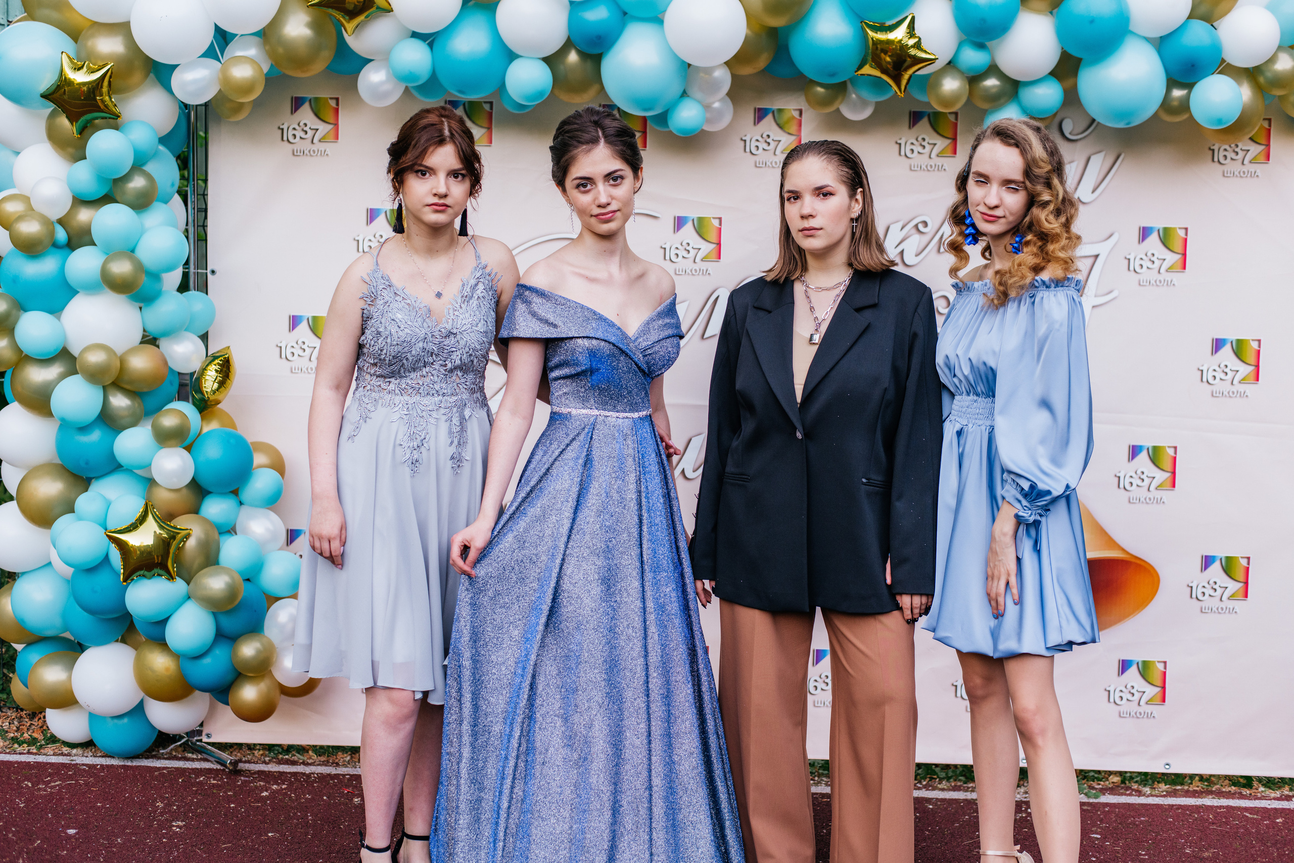 Фотосессия улица. Выпускные альбомы в Подольске Москве и МО