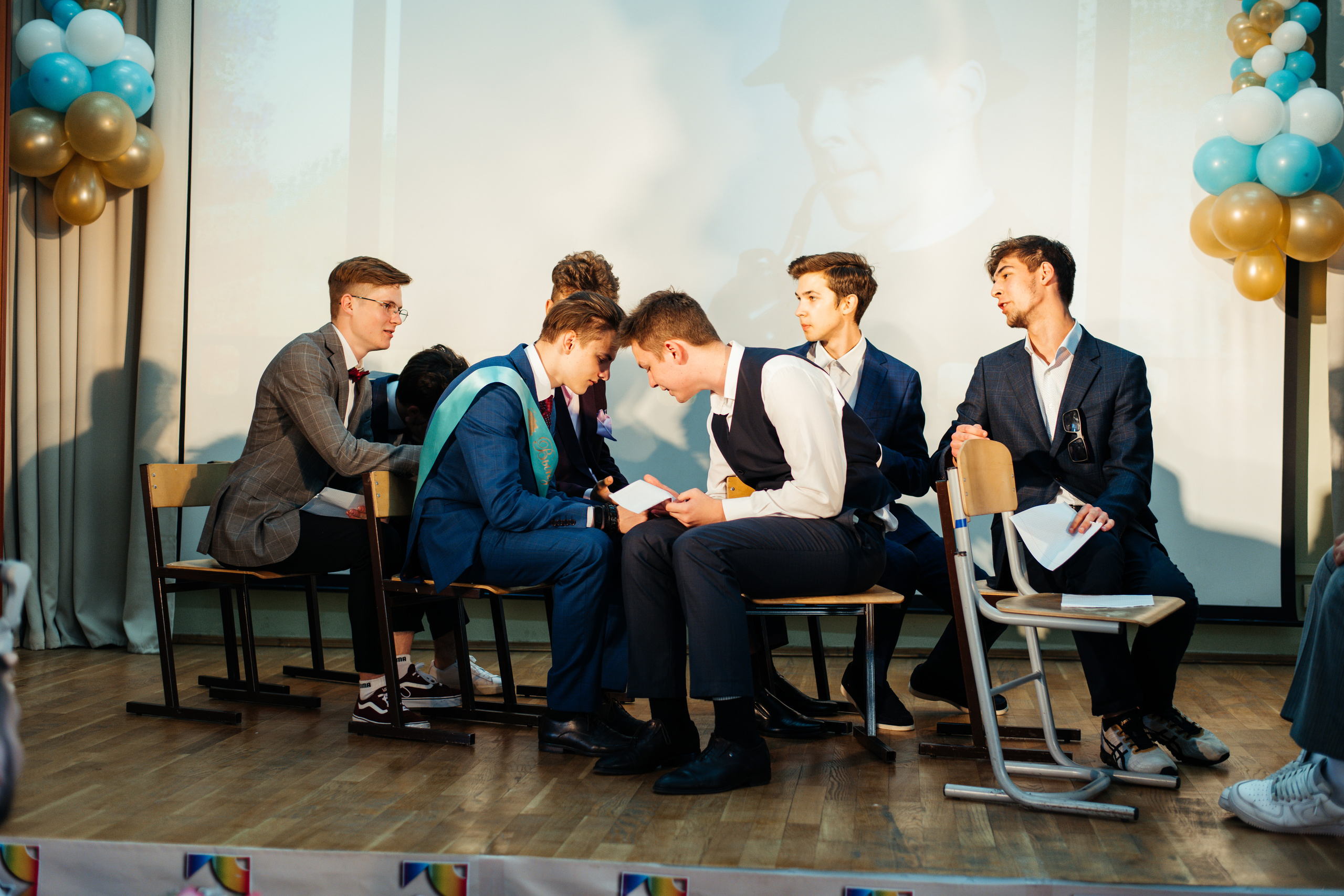 1637 пз. Выпускные альбомы в Подольске Москве и МО