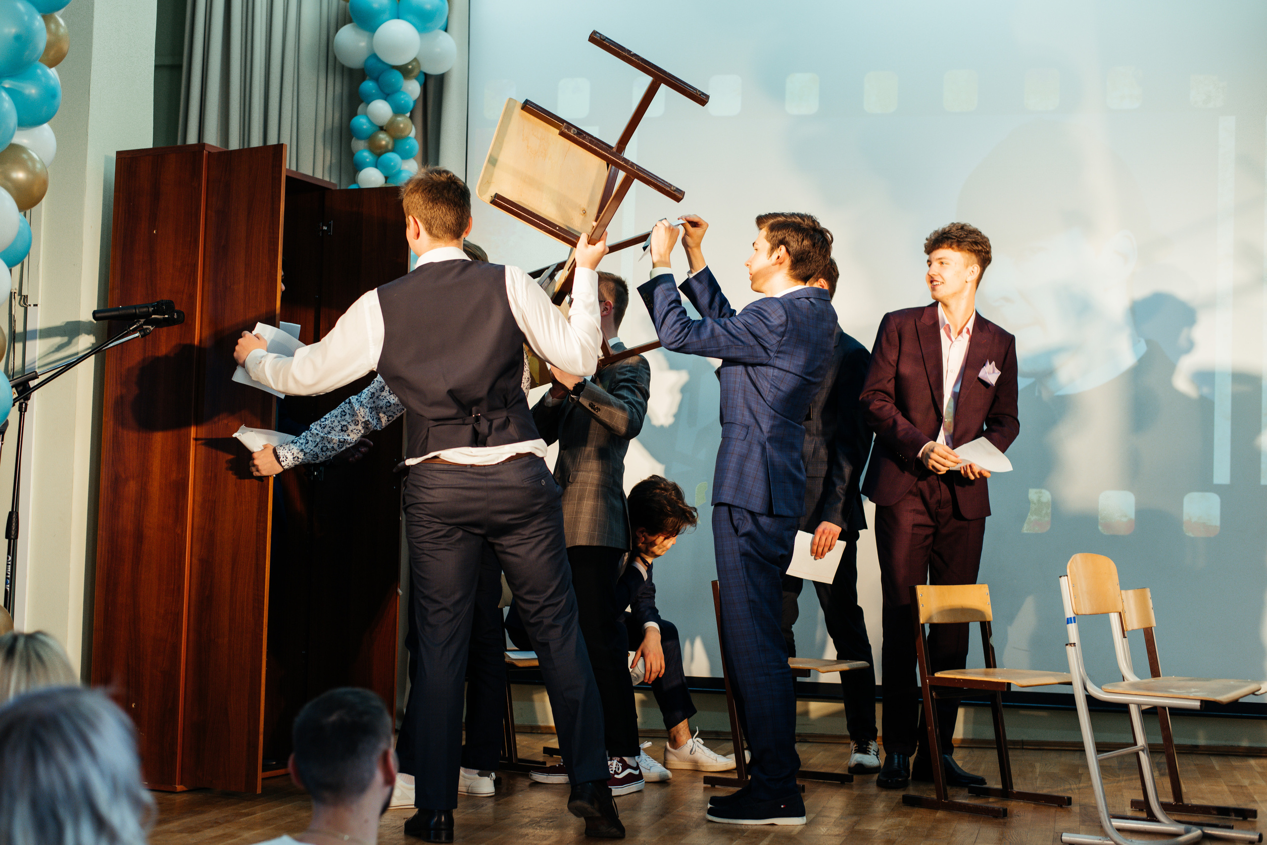 1637 пз. Выпускные альбомы в Подольске Москве и МО