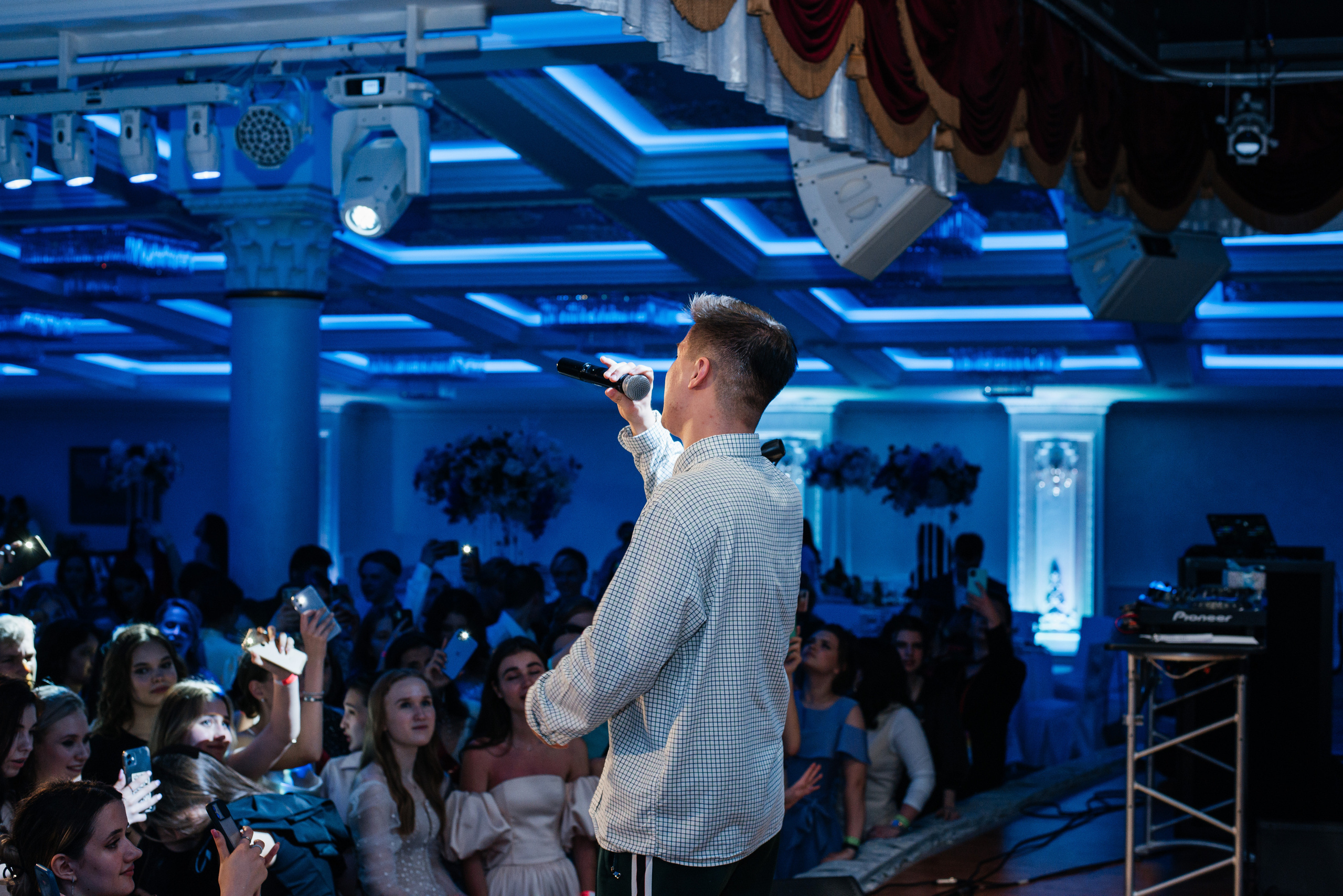 1637 банкет. Выпускные альбомы в Подольске Москве и МО