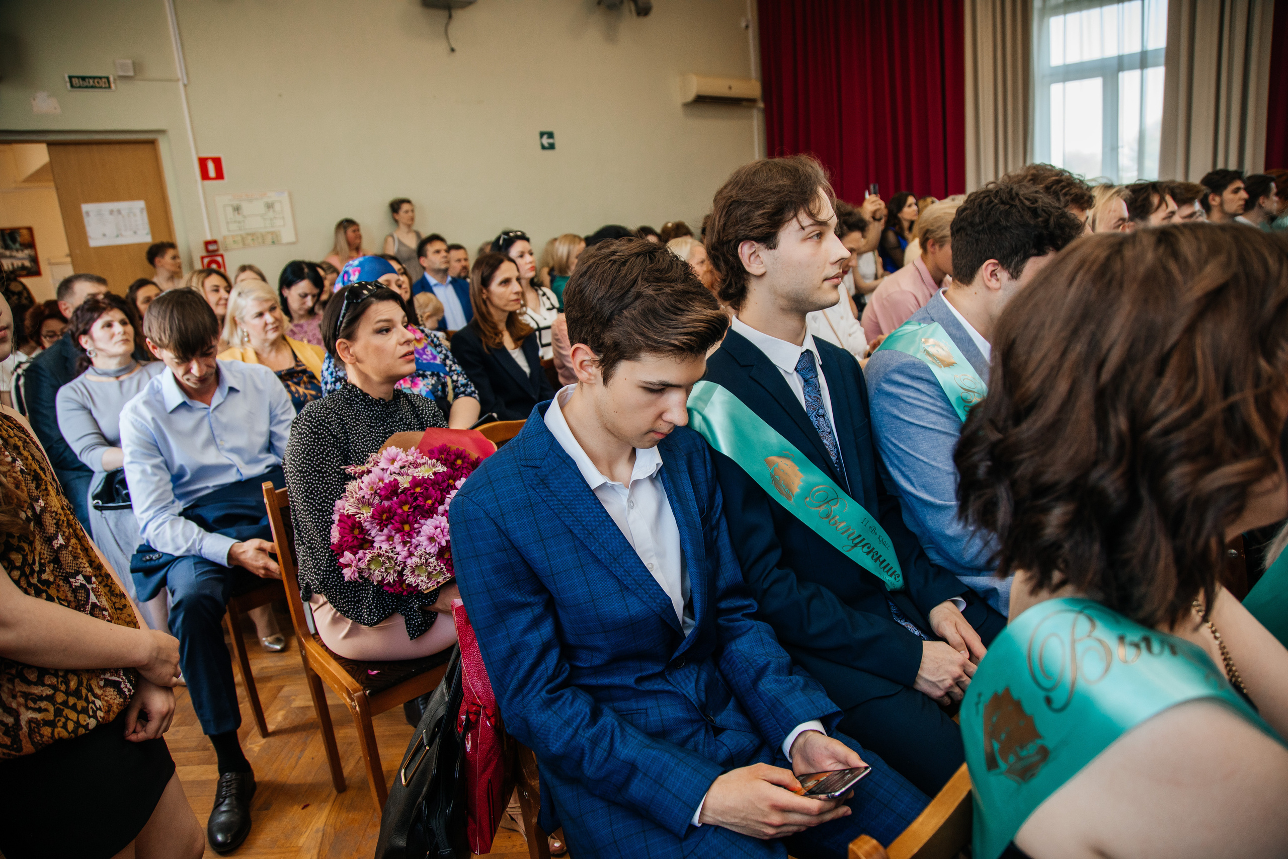 1637 пз. Выпускные альбомы в Подольске Москве и МО