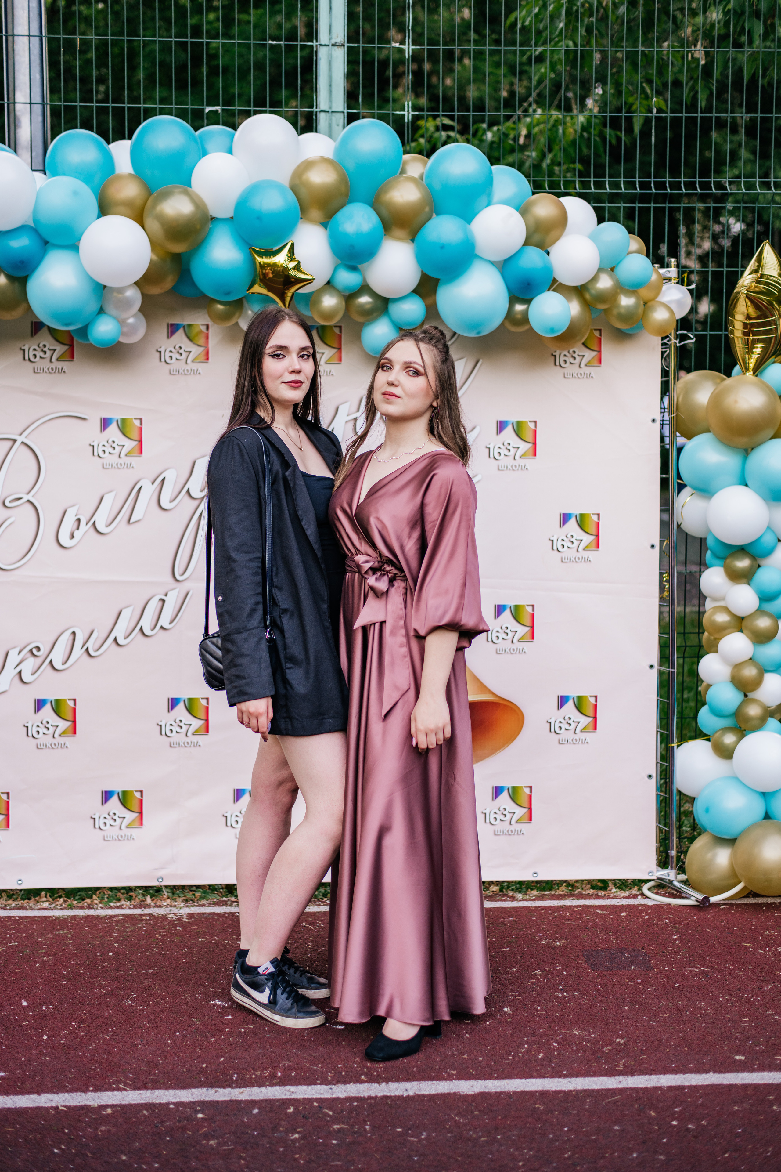 Фотосессия улица. Выпускные альбомы в Подольске Москве и МО