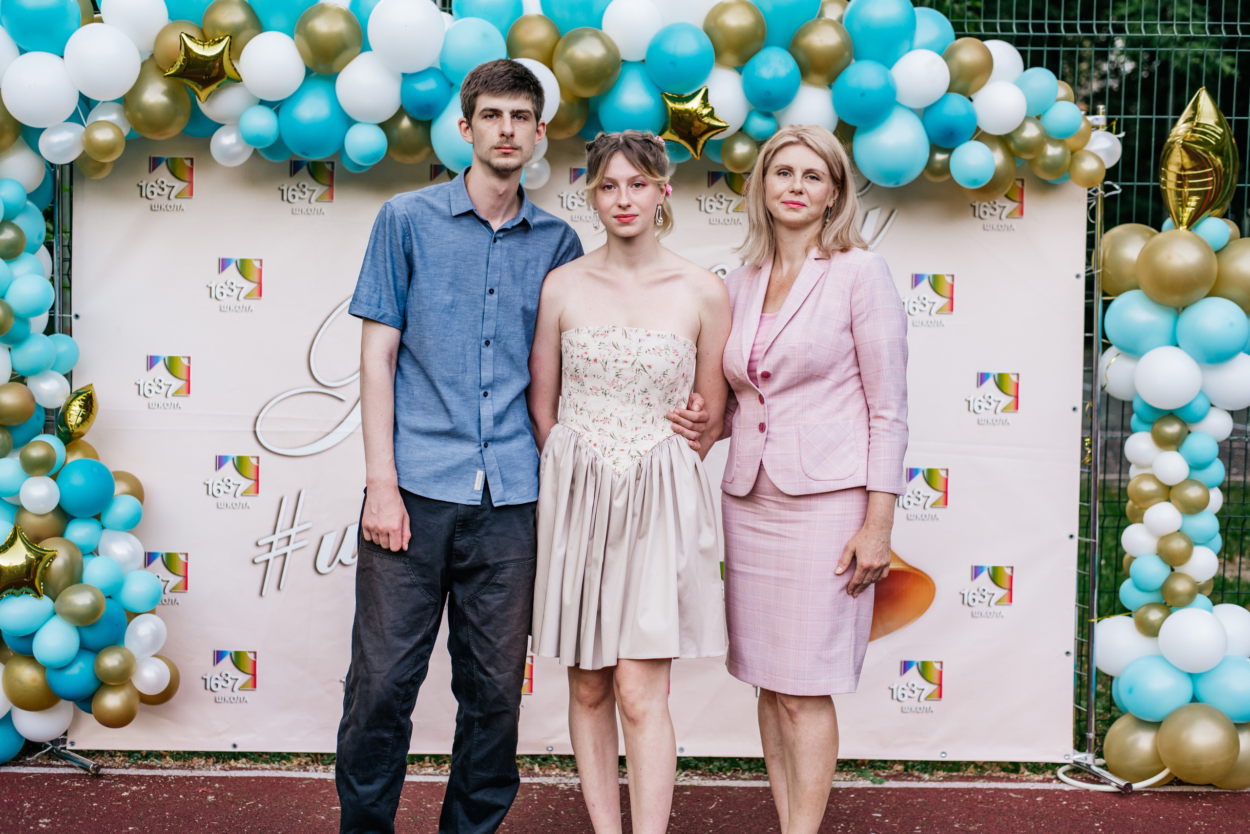 Фотосессия улица. Выпускные альбомы в Подольске Москве и МО