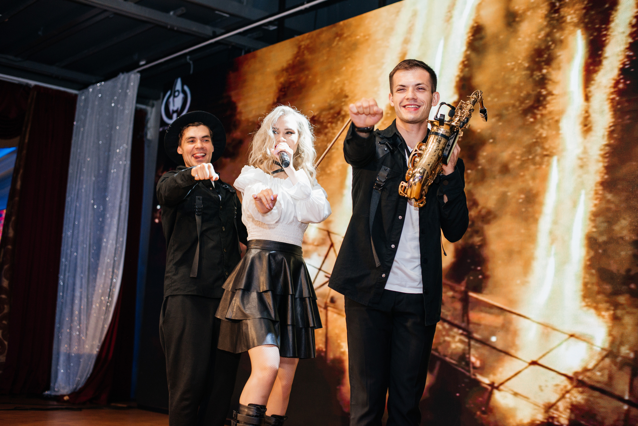 1637 банкет. Выпускные альбомы в Подольске Москве и МО