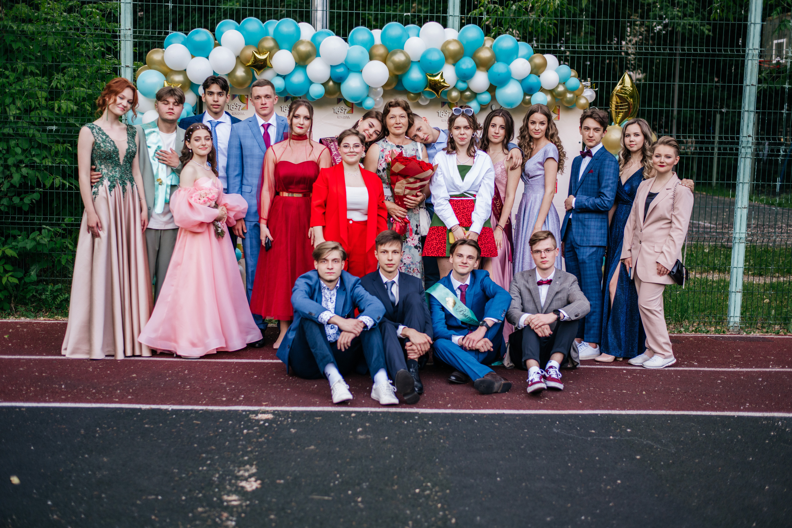 Фотосессия улица. Выпускные альбомы в Подольске Москве и МО