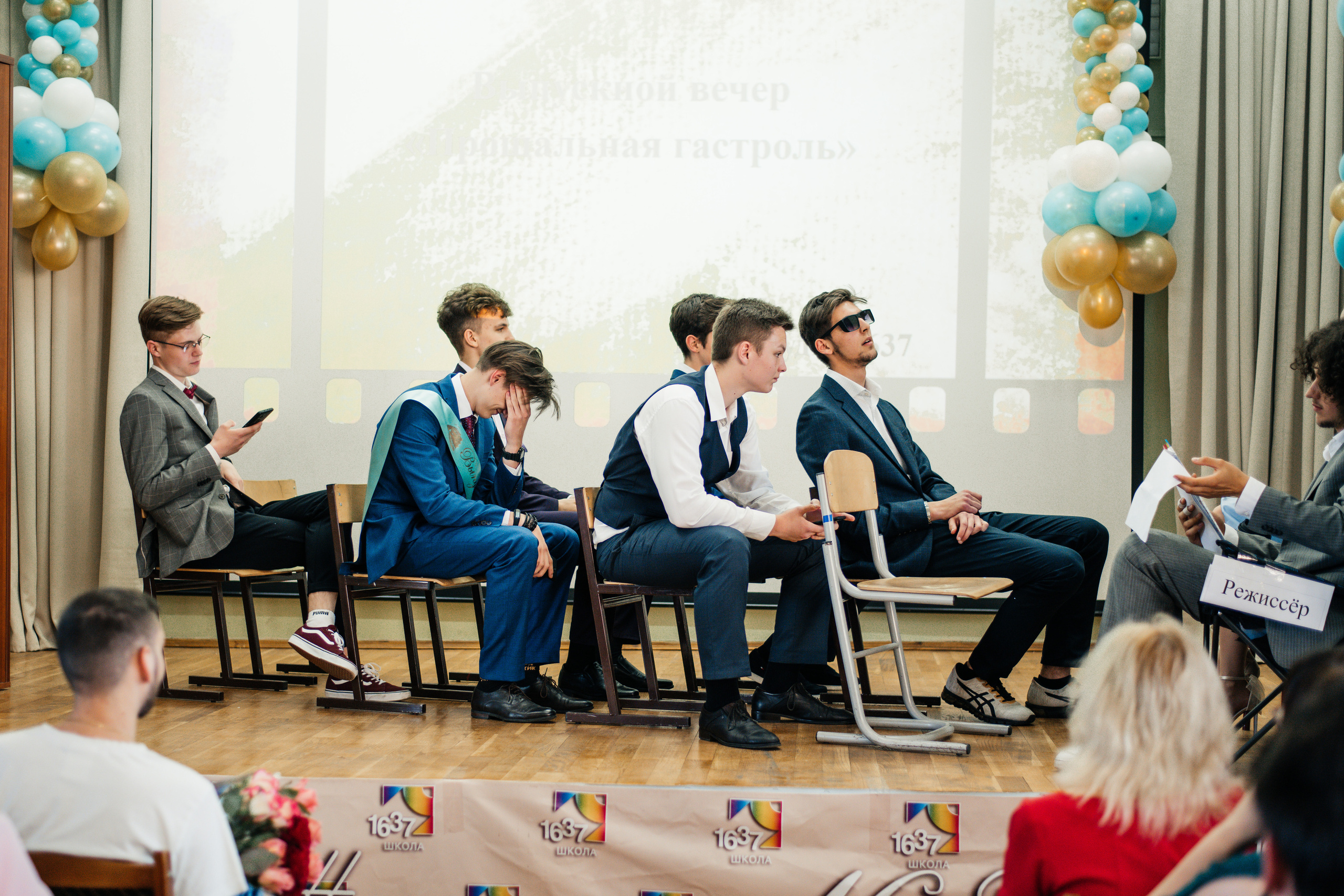 1637 пз. Выпускные альбомы в Подольске Москве и МО